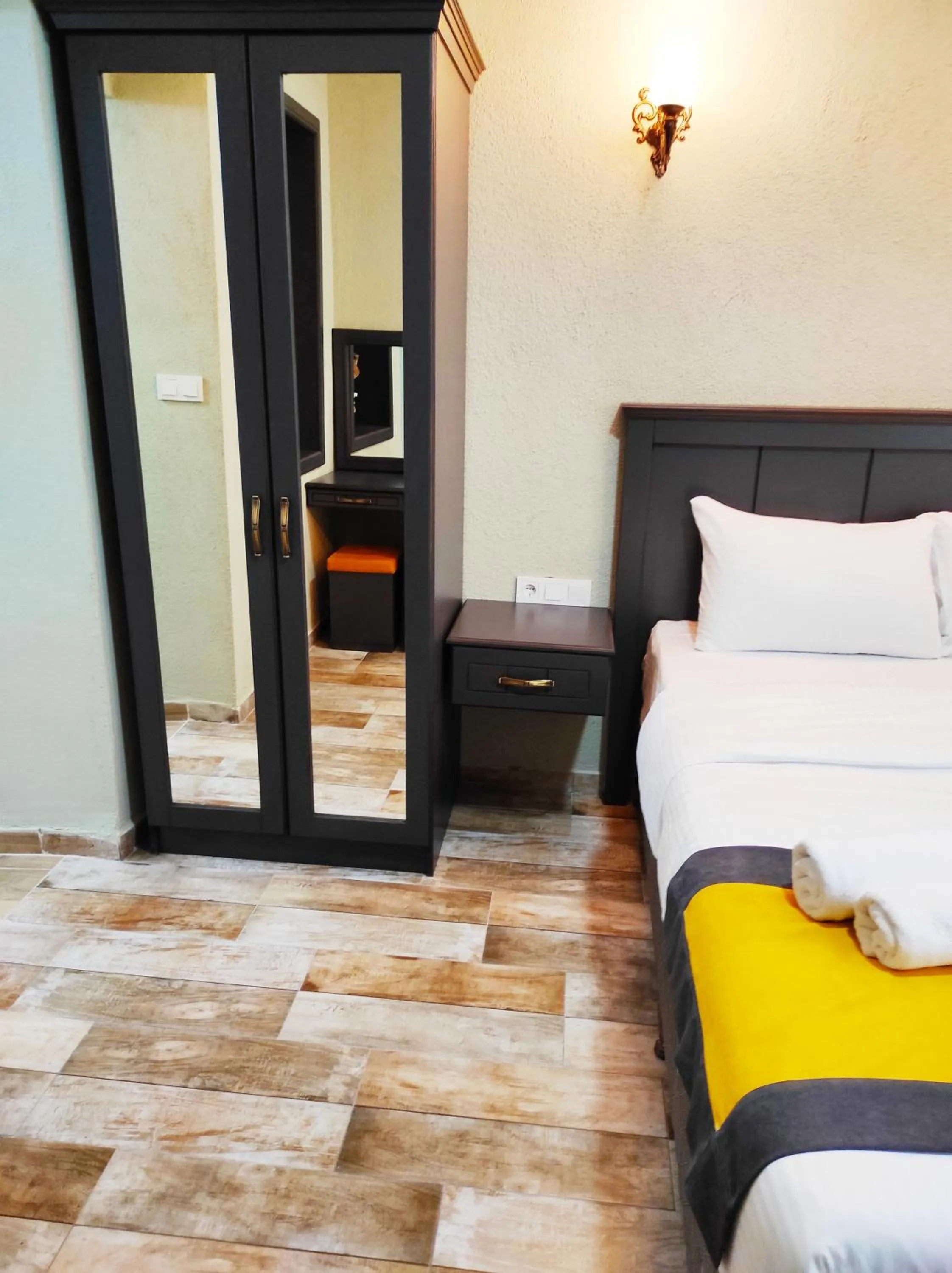 Photo of the whole room, Bed in Lebon Hotel Old City