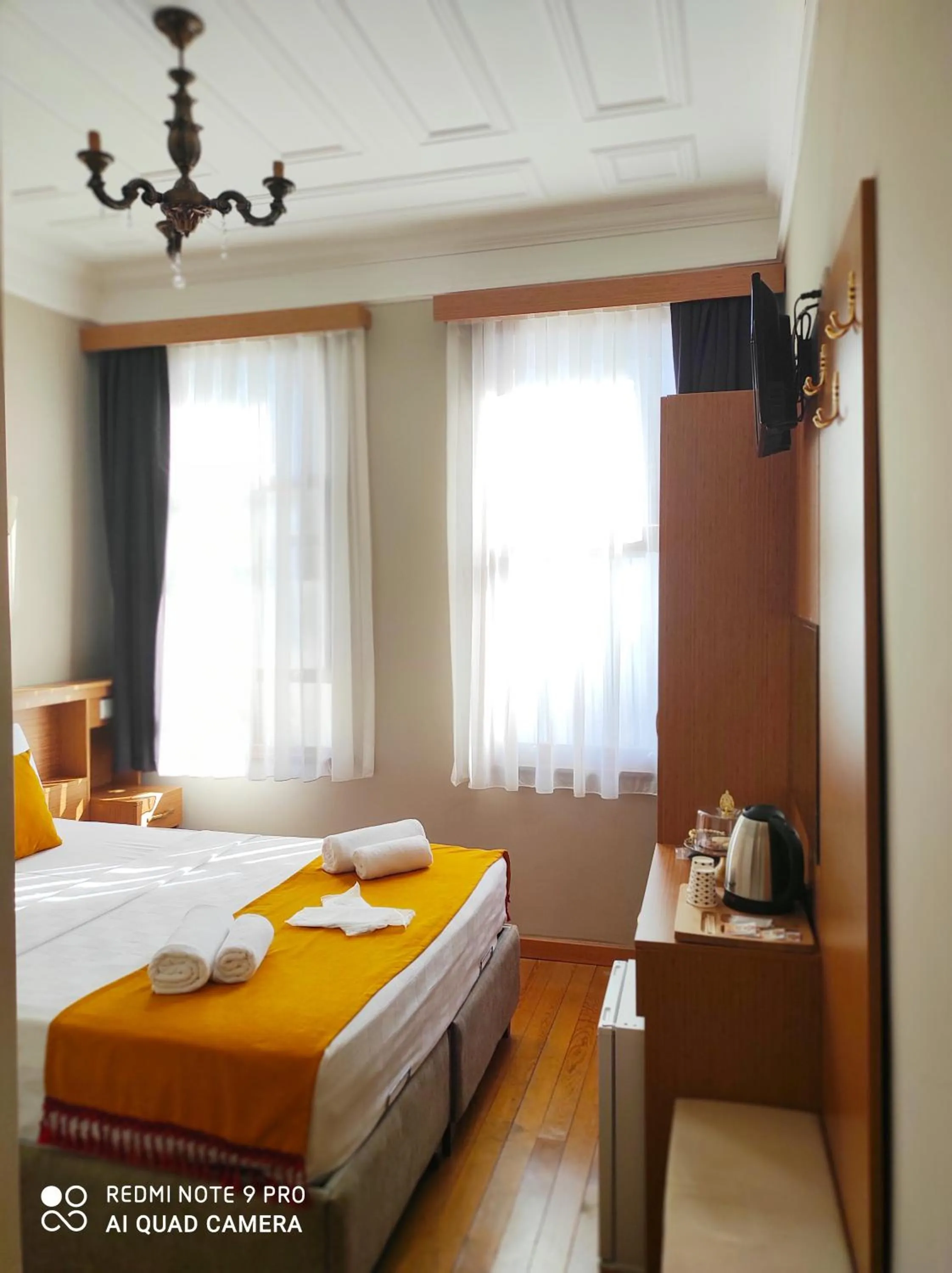 Photo of the whole room, Bed in Lebon Hotel Old City