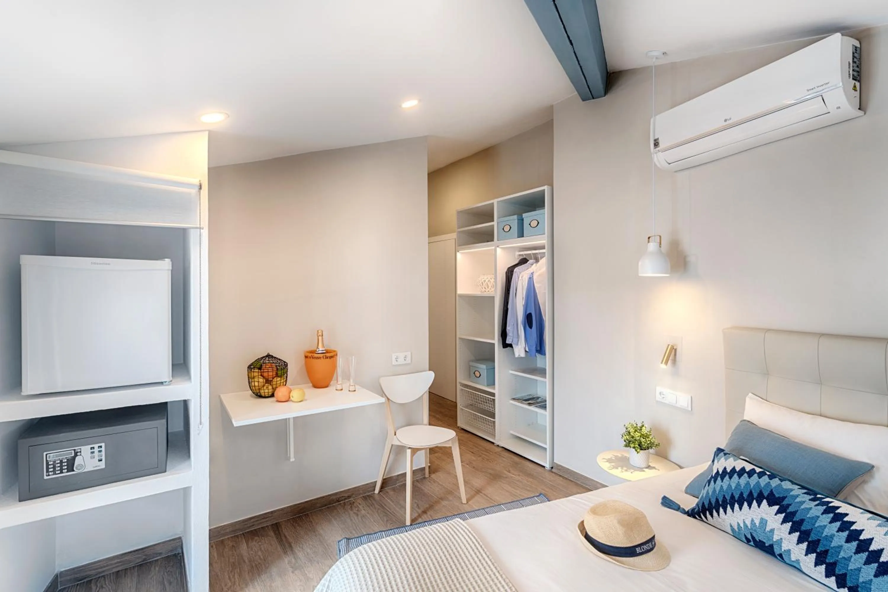 Photo of the whole room, Bed in Hostal Altea House