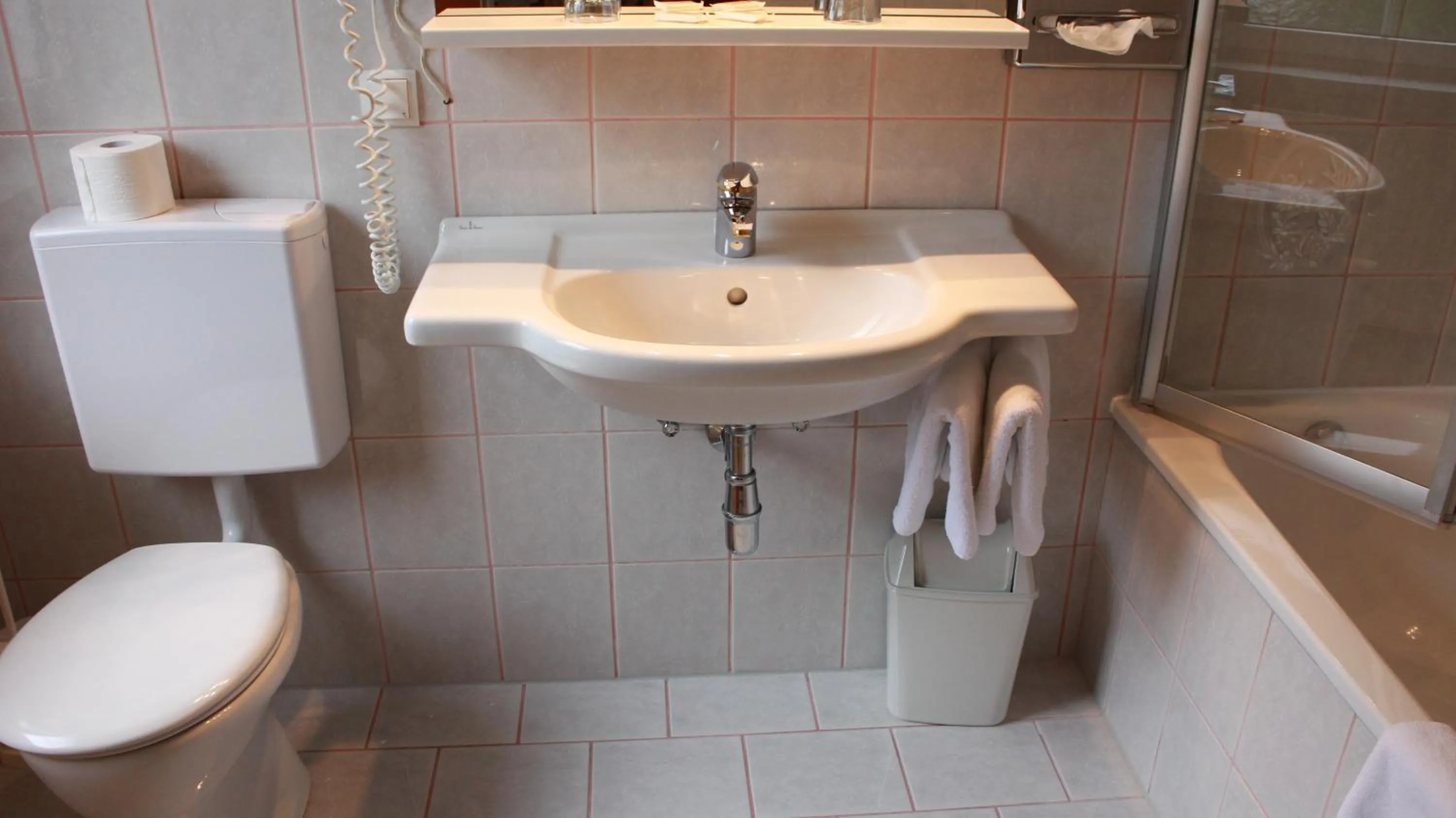Bathroom in Hotel Josefa