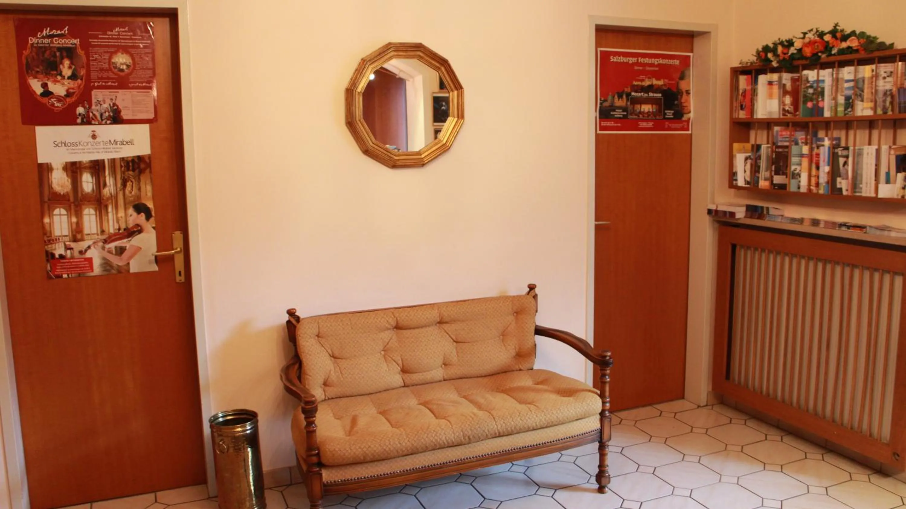 Lobby or reception in Hotel Josefa
