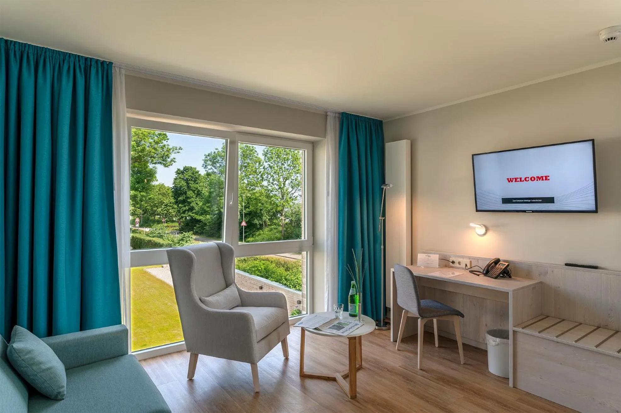 Photo of the whole room in BeachSide