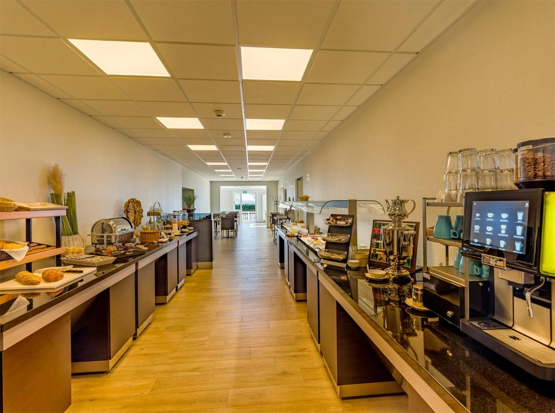 Breakfast in BeachSide