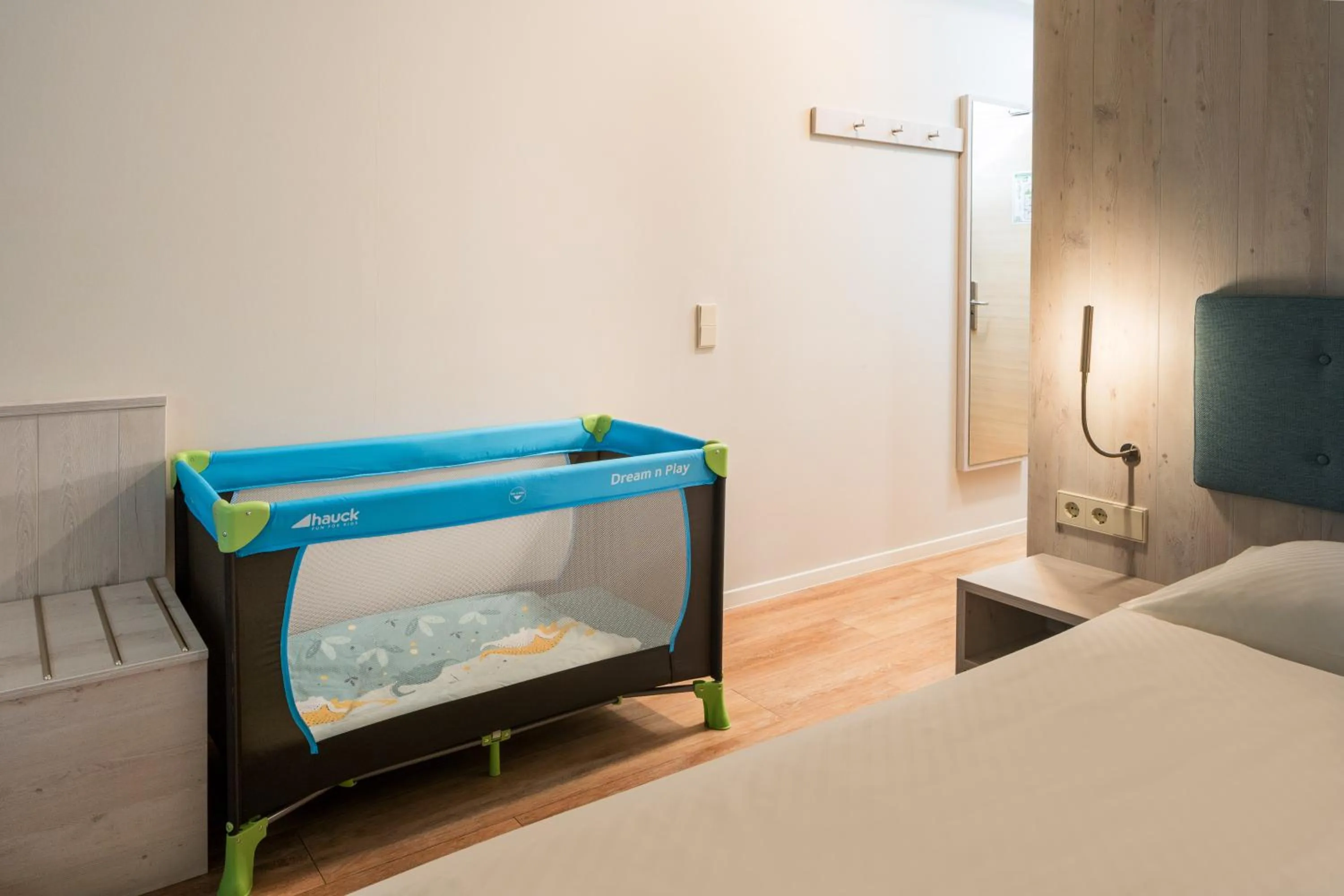 cot, Bed in BeachSide