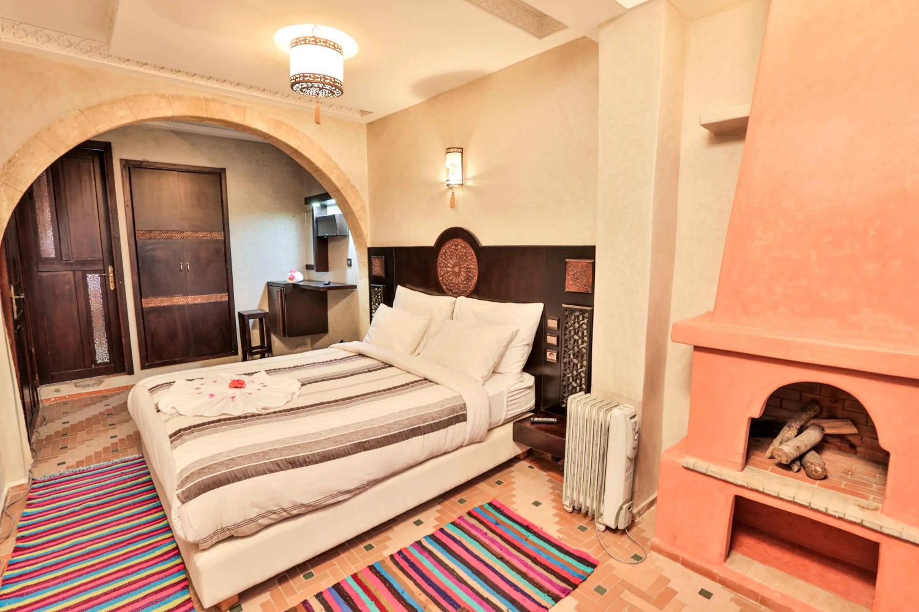 Bed in Riad Nakhla