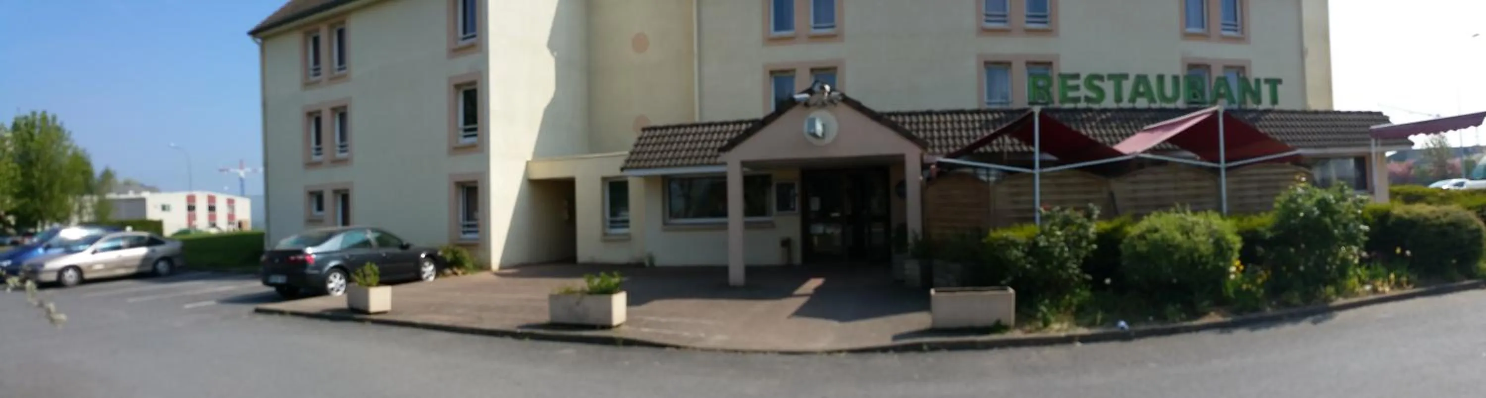 Property building in Hôtel Motelia