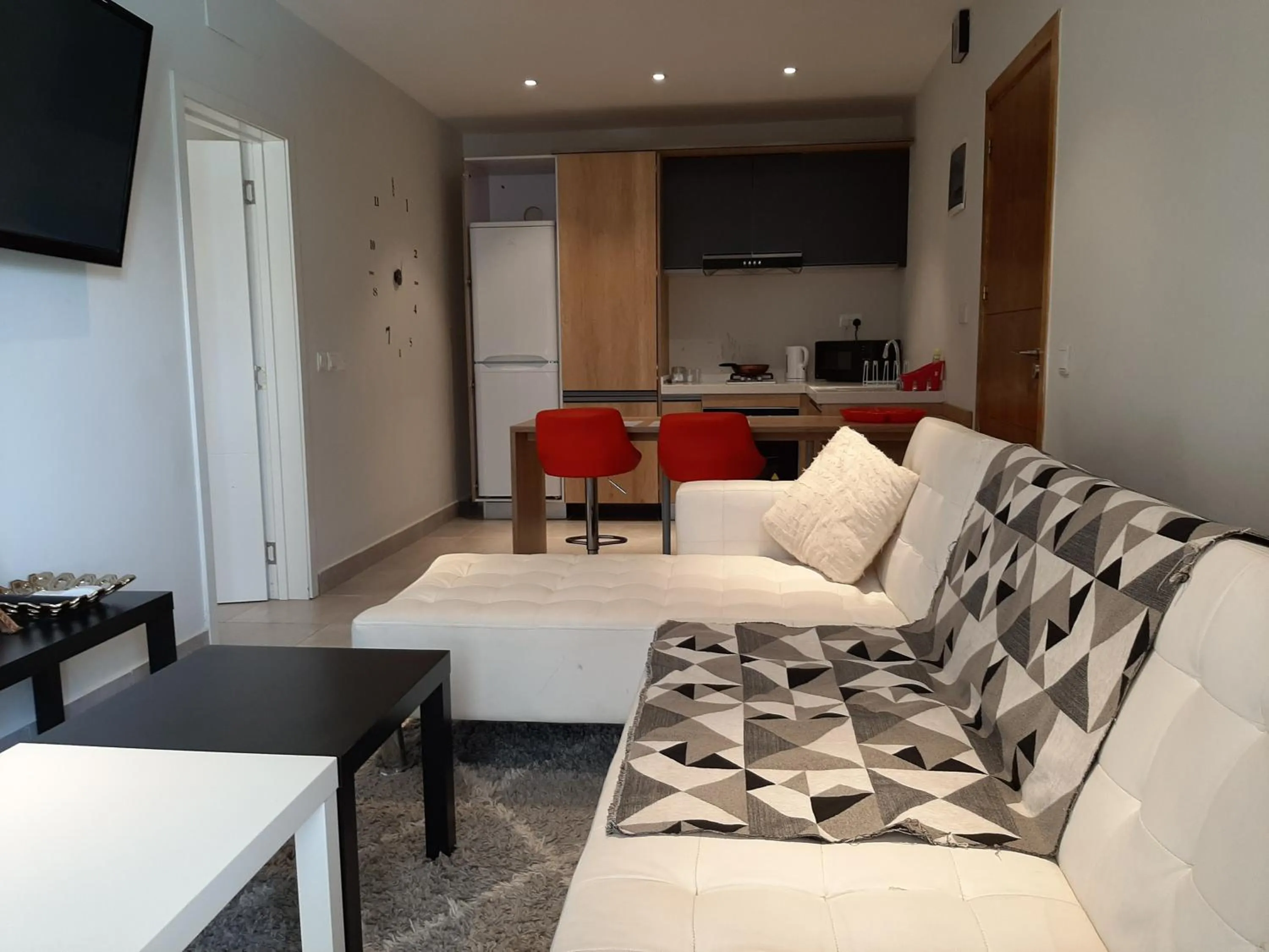 Living room in Forest View Apartments