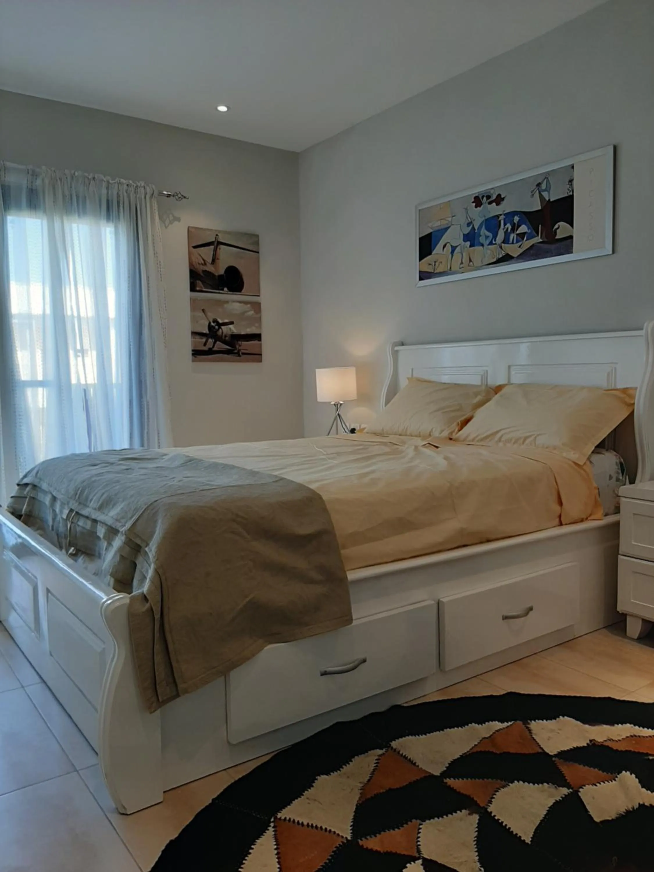 Bed in Forest View Apartments