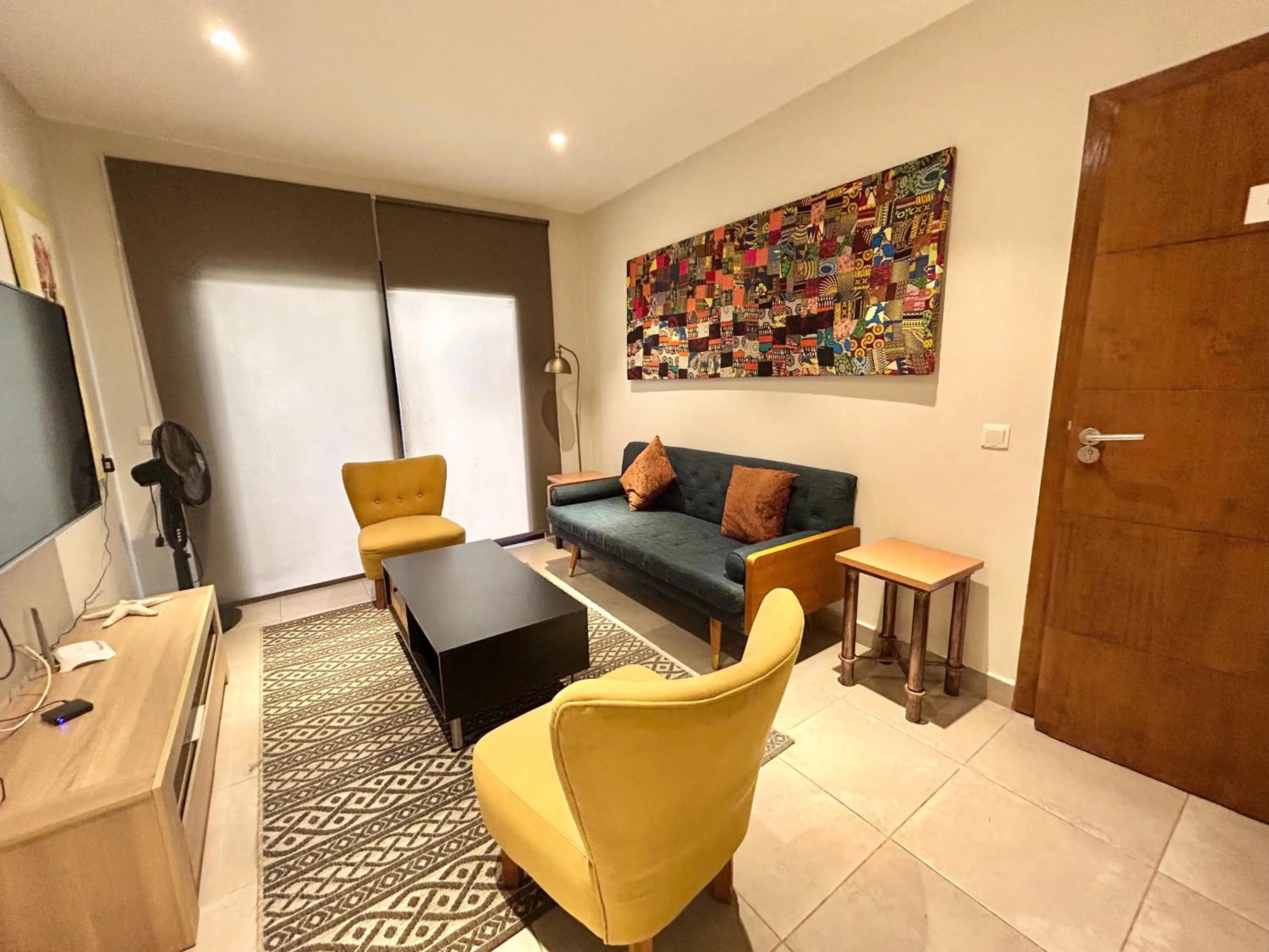 TV and multimedia in Forest View Apartments