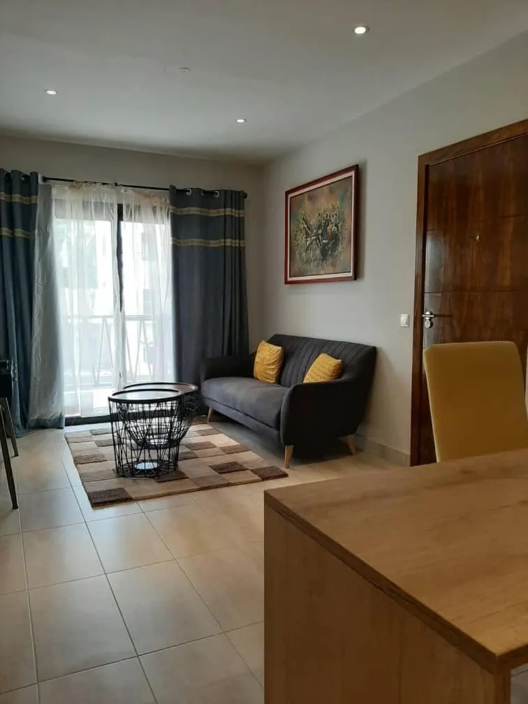 One-Bedroom Apartment in Forest View Apartments