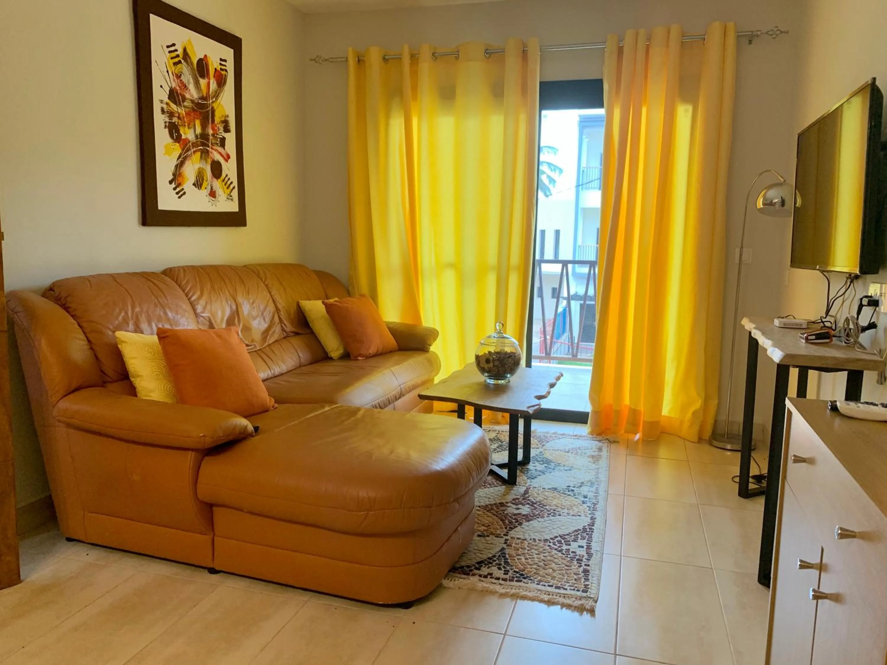 Seating area in Forest View Apartments