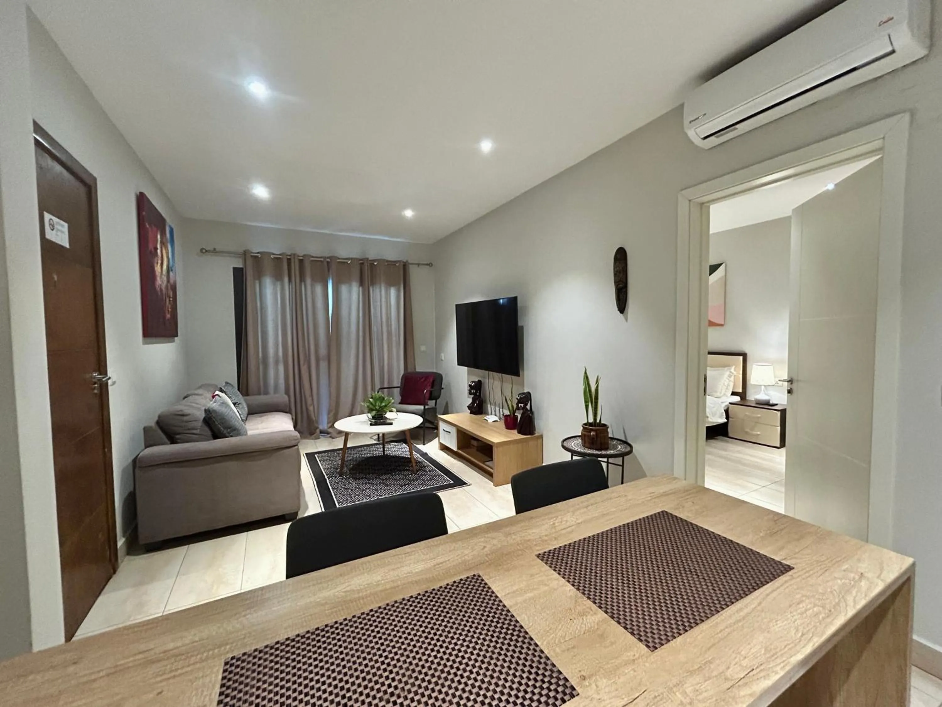 TV and multimedia, Bed in Forest View Apartments