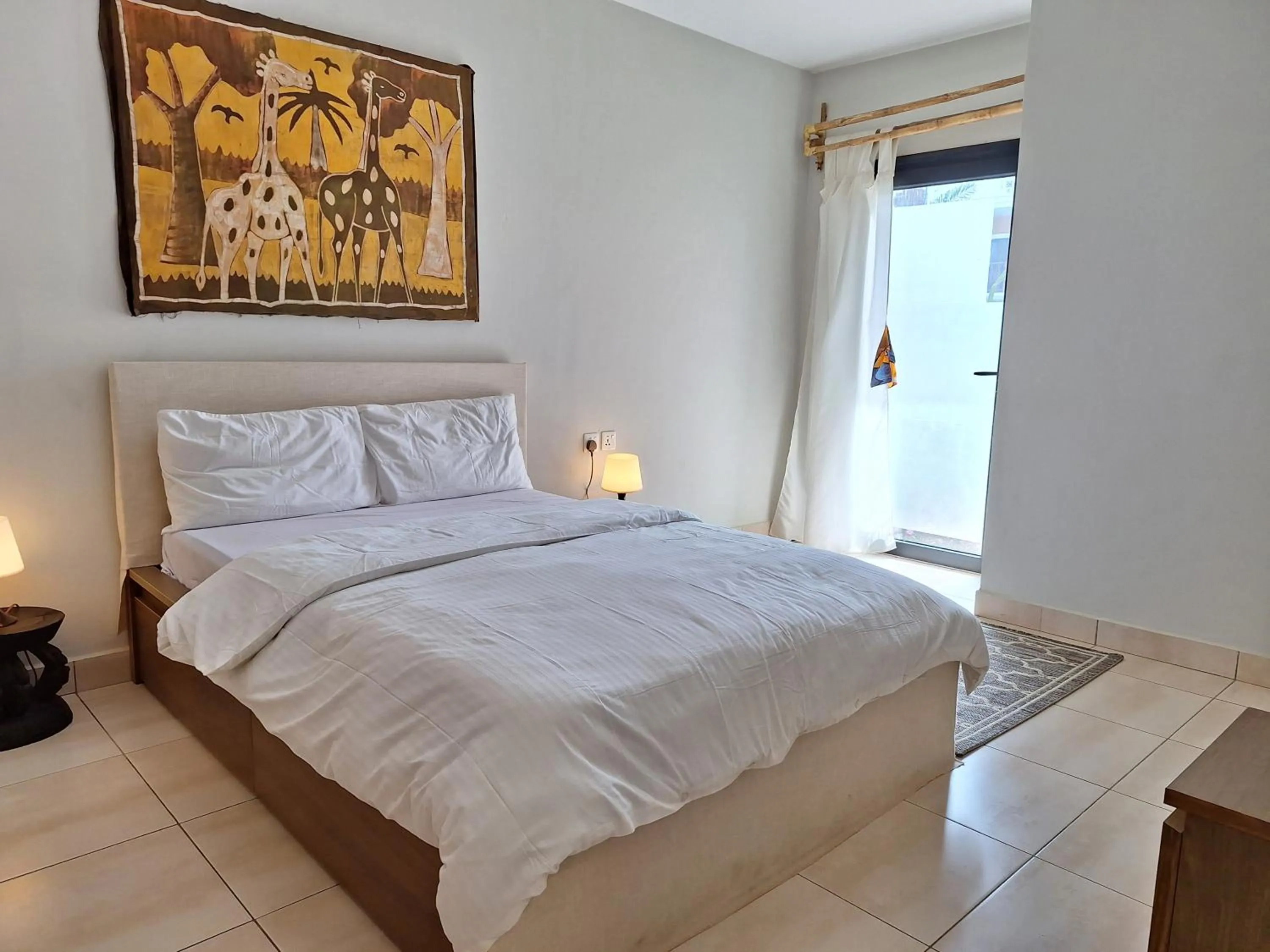 Bedroom, Bed in Forest View Apartments