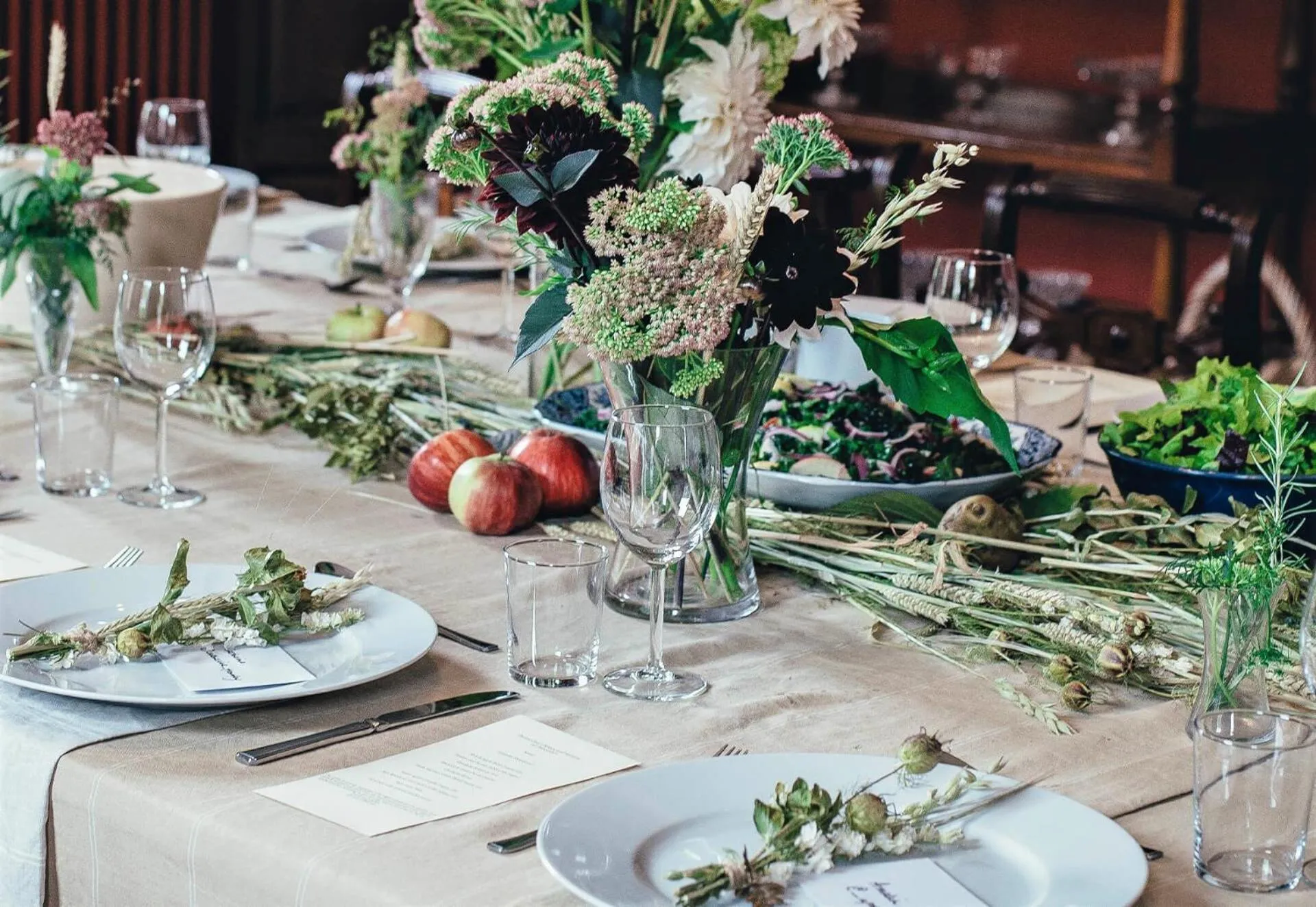 Restaurant/places to eat in Villa Baro