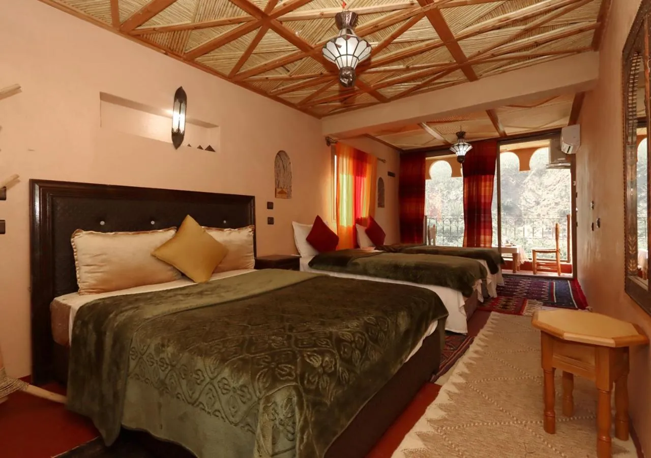 Living room, Bed in RiadAtlasChateau