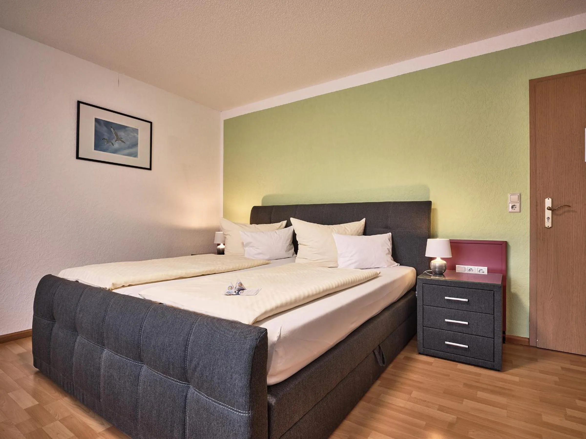 Bed in TIPTOP Hotel am Hochrhein