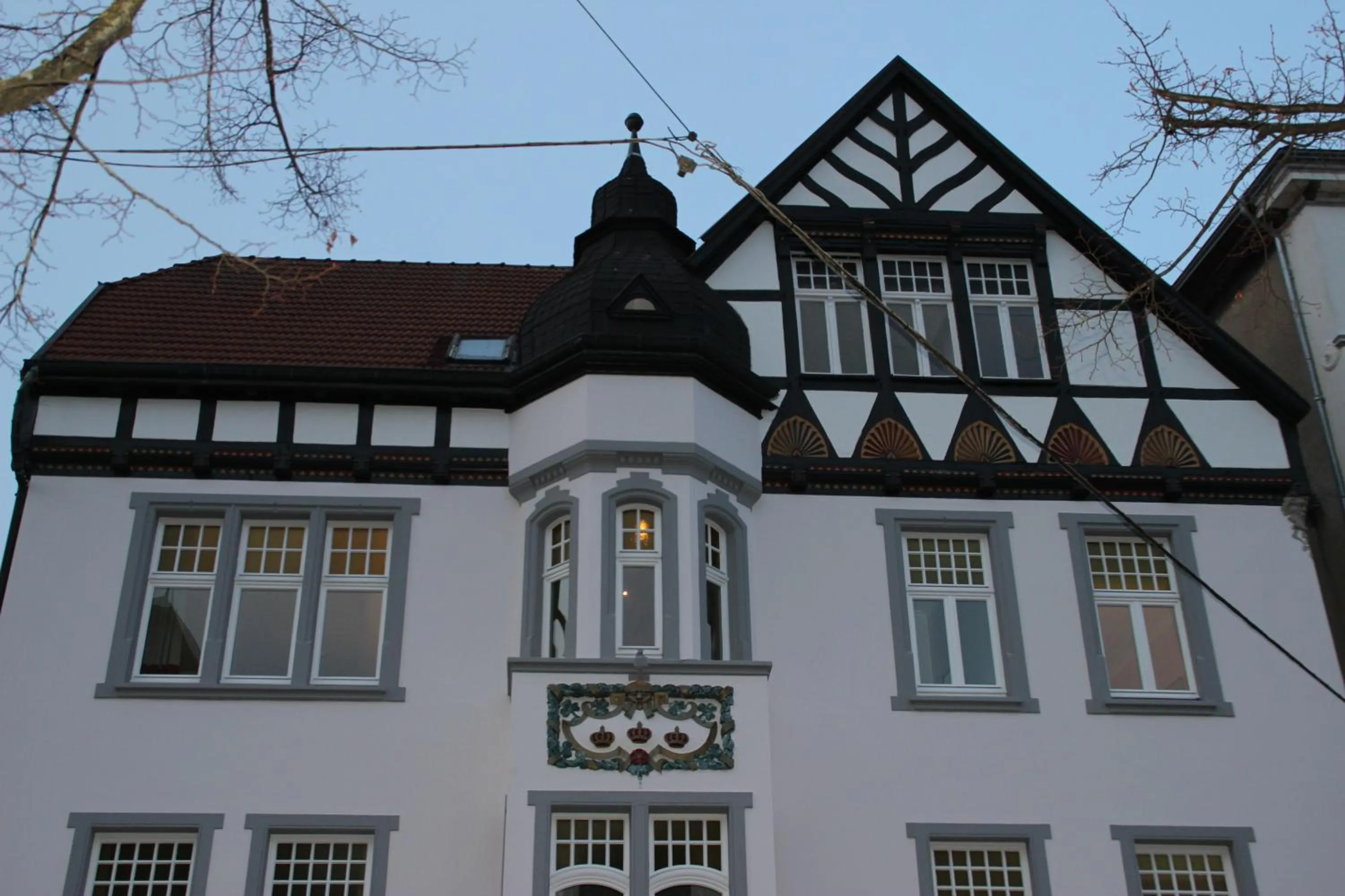 Property building in Hotel Drei Kronen