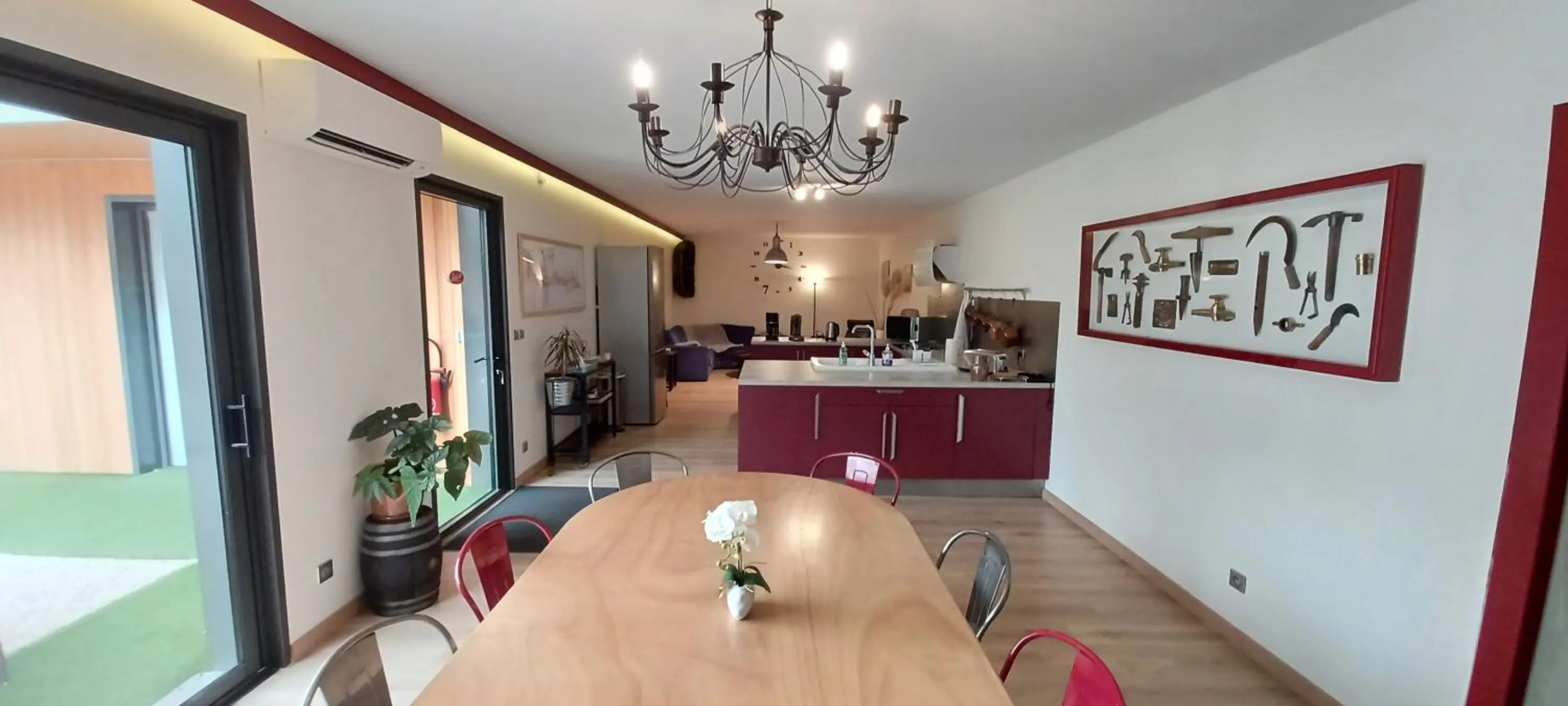 Kitchen or kitchenette in Au Petit Pressoir