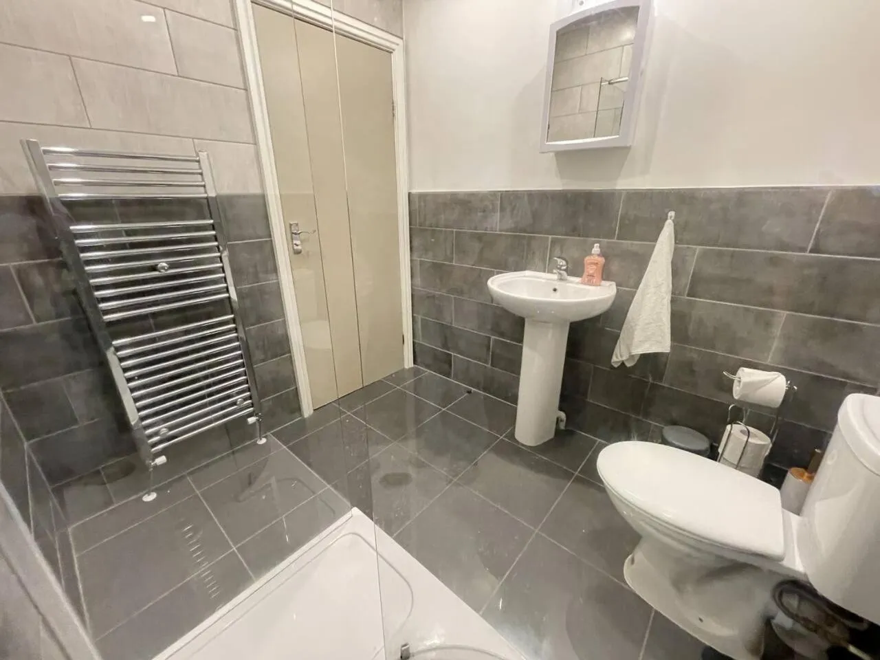 Liverpool City Stays - Economy Room Close to city centre GG