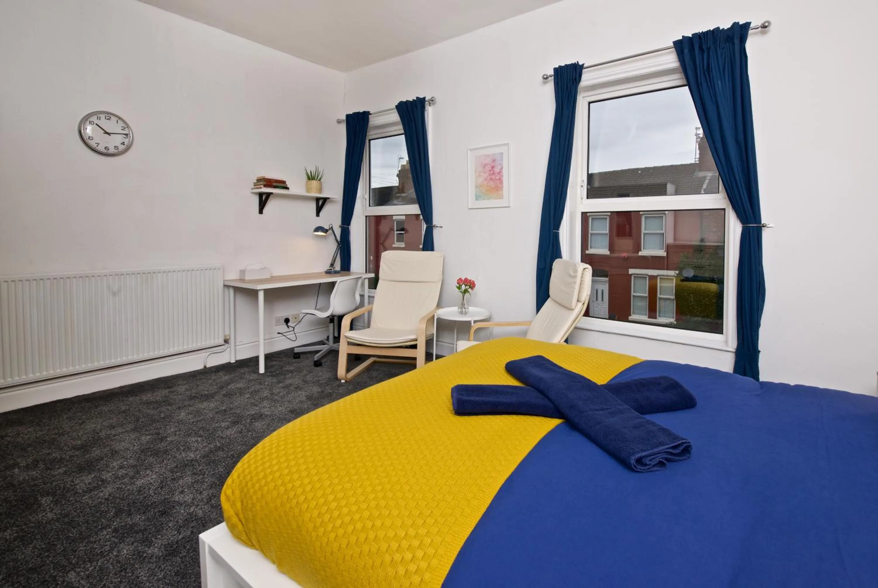 Bedroom, Bed in Liverpool City Stays - Economy Room Close to city centre GG
