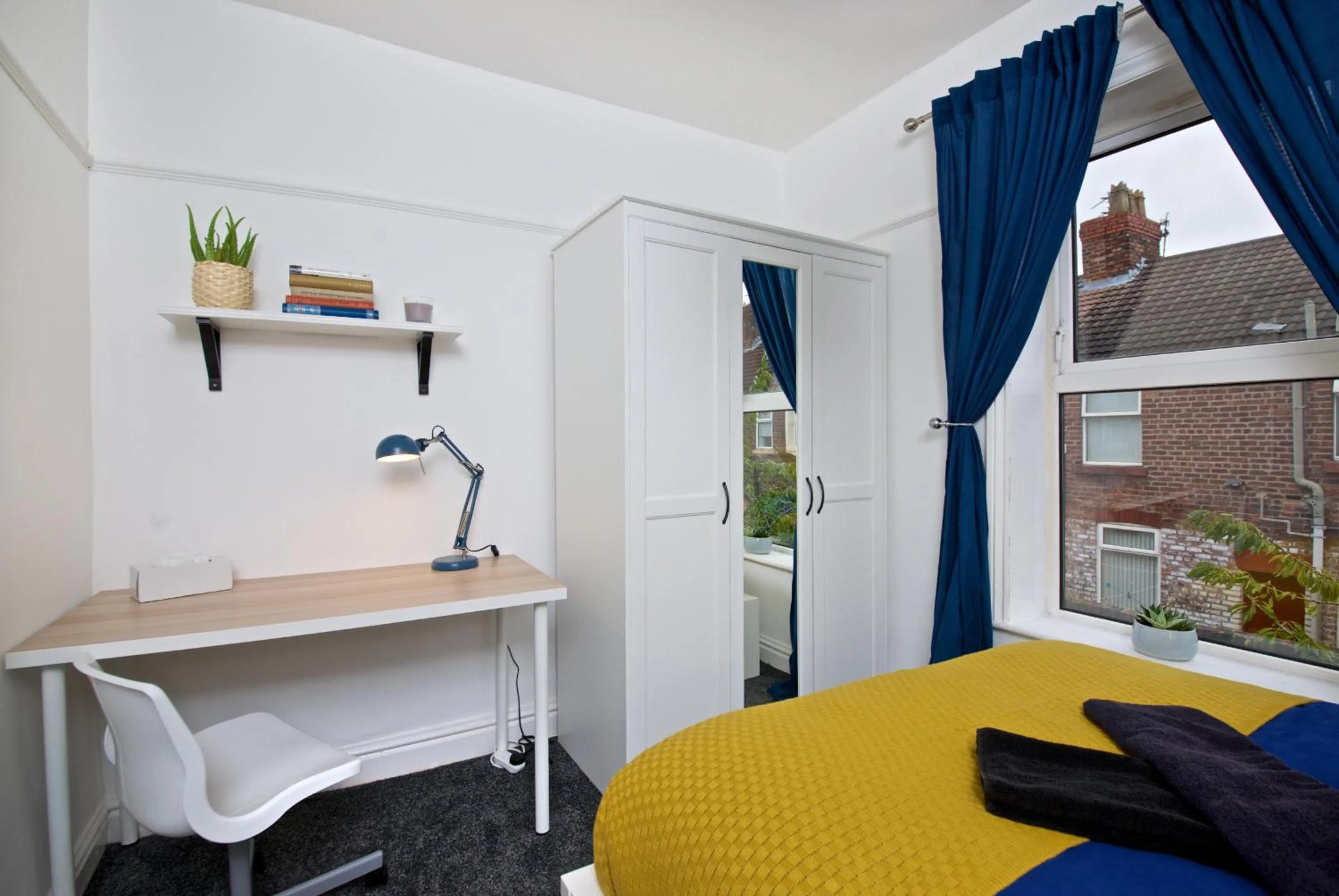 Bed in Liverpool City Stays - Economy Room Close to city centre GG