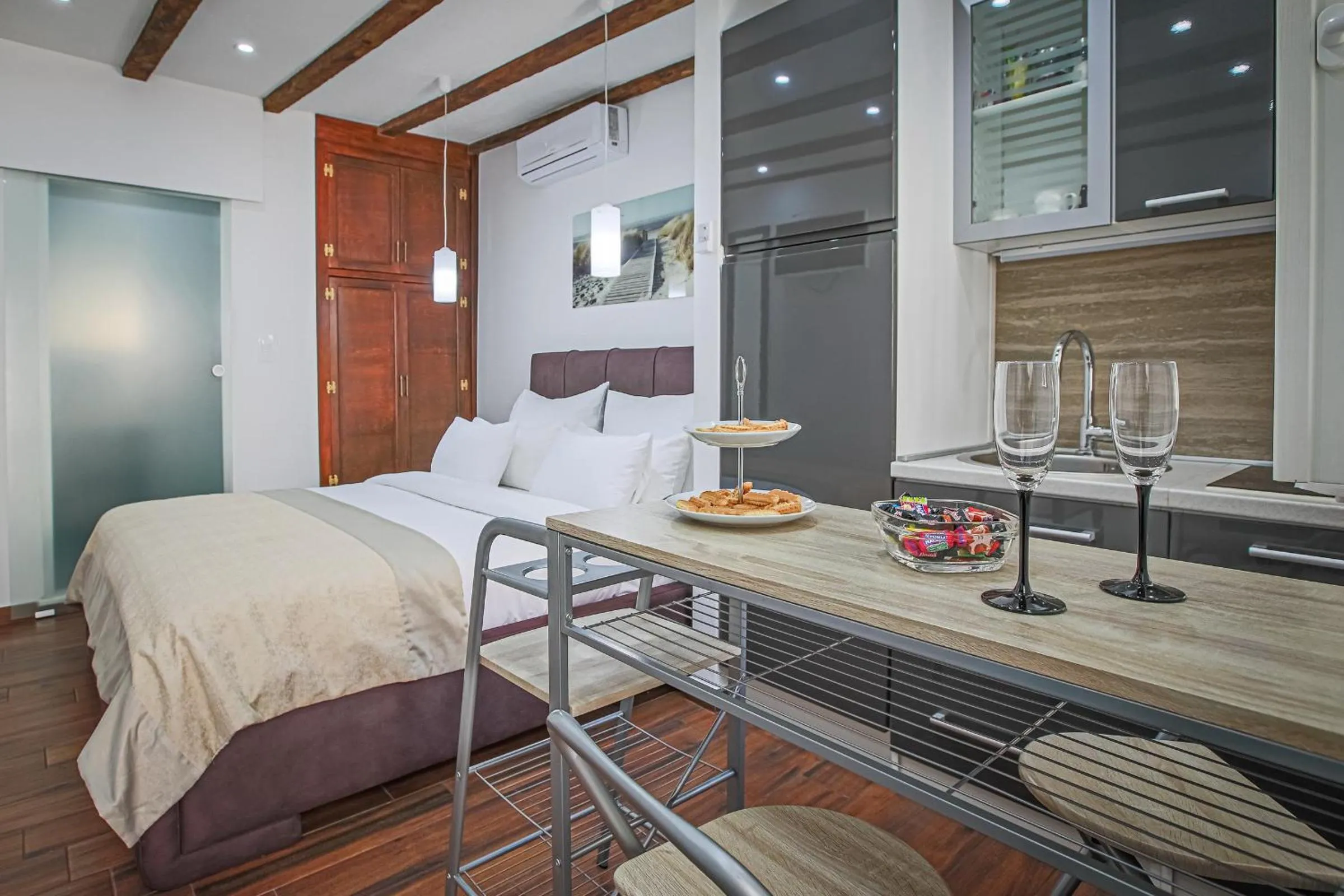 Bed in Theatre luxury rooms