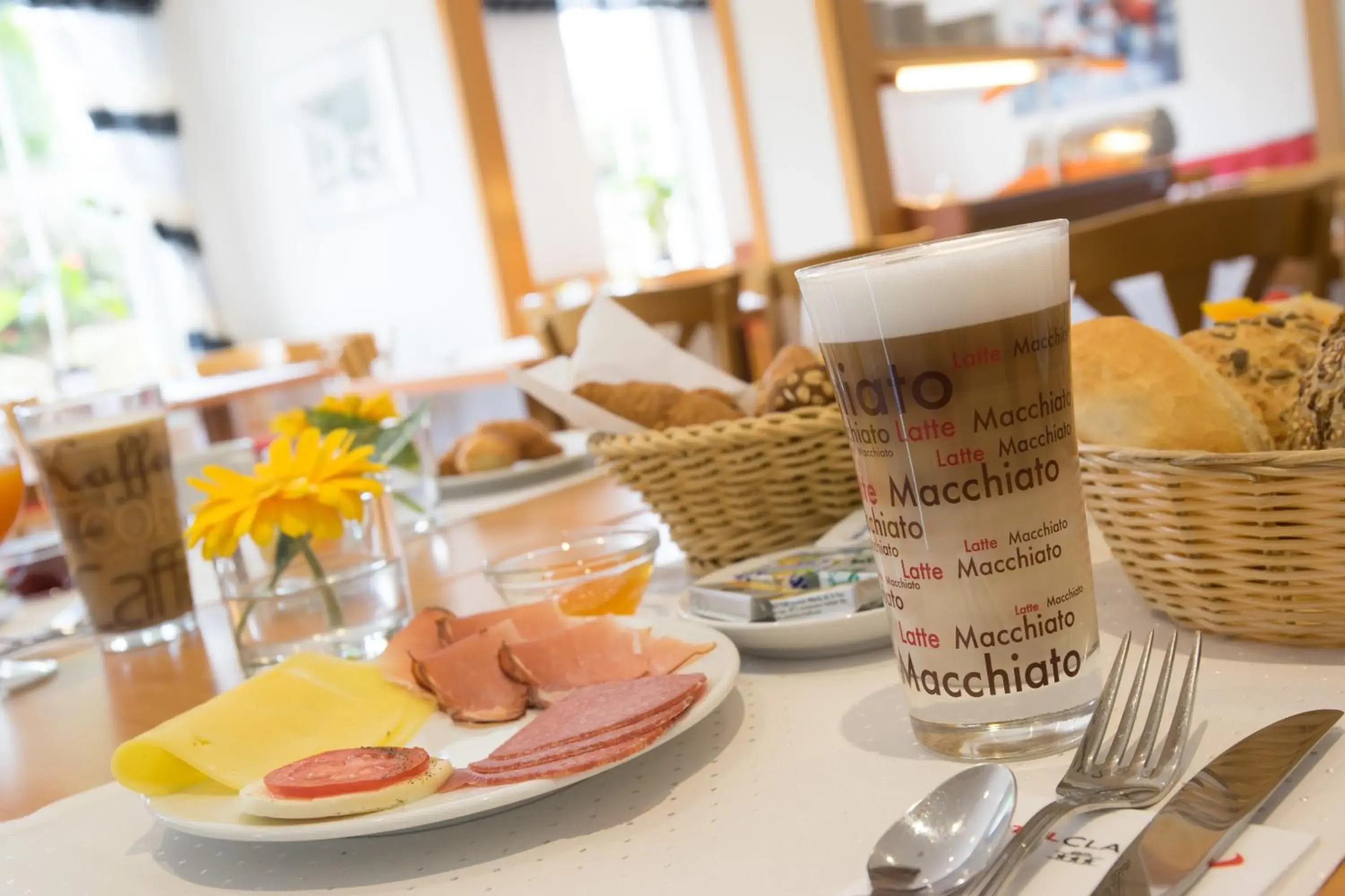 Breakfast in Hotel Classic Breakfast in Hotel Classic