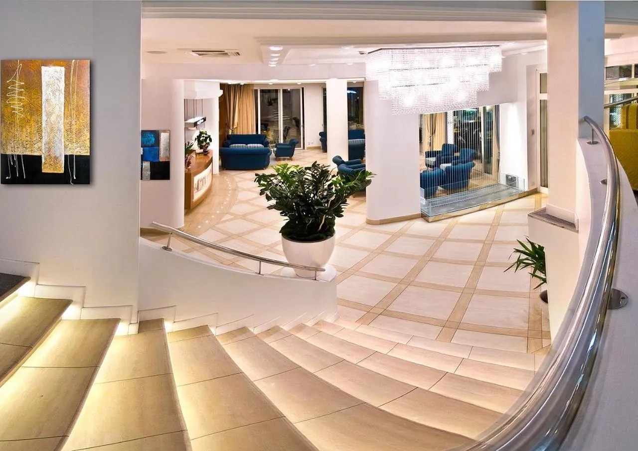 Lobby or reception in Hotel Estense