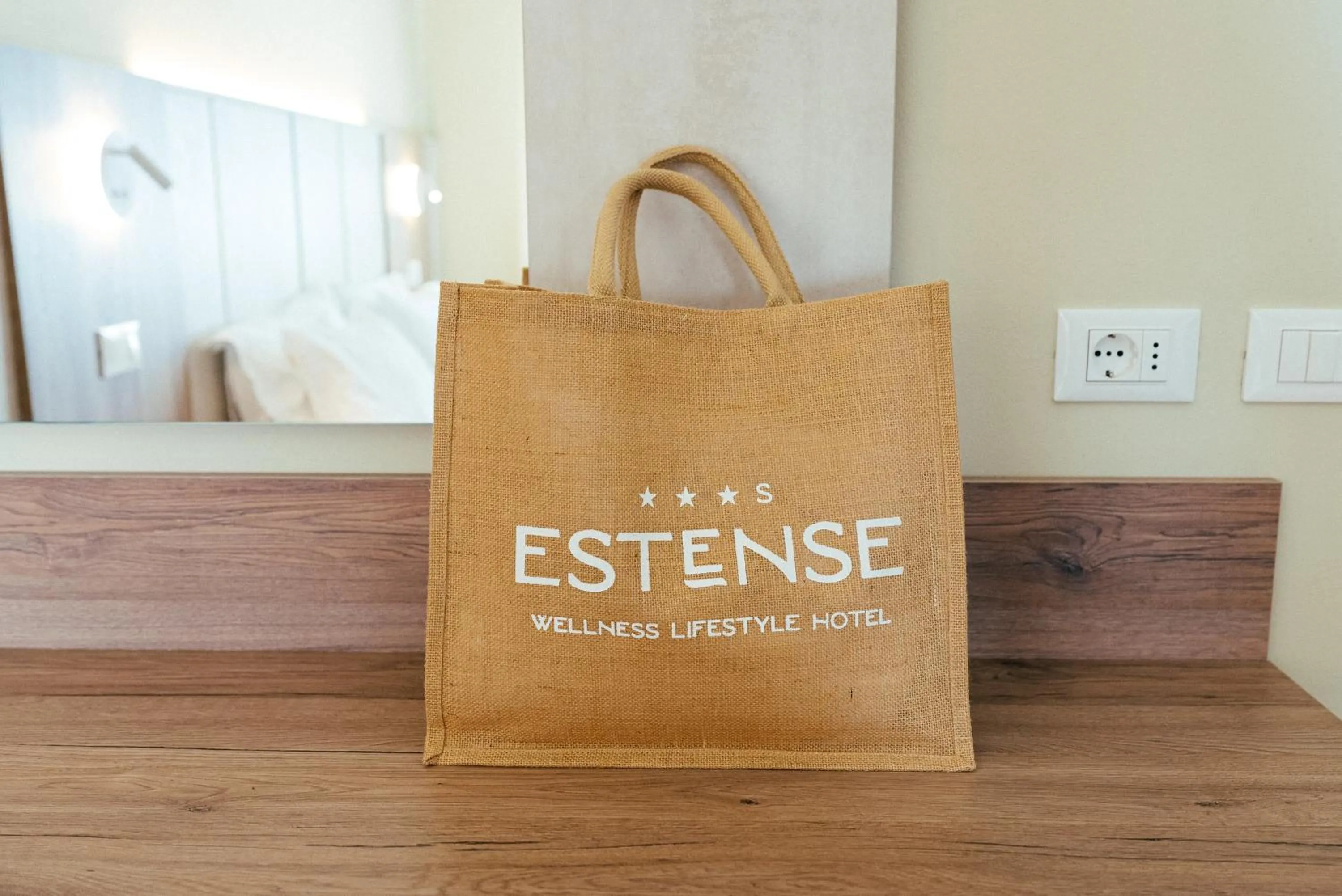 Sea view in Hotel Estense