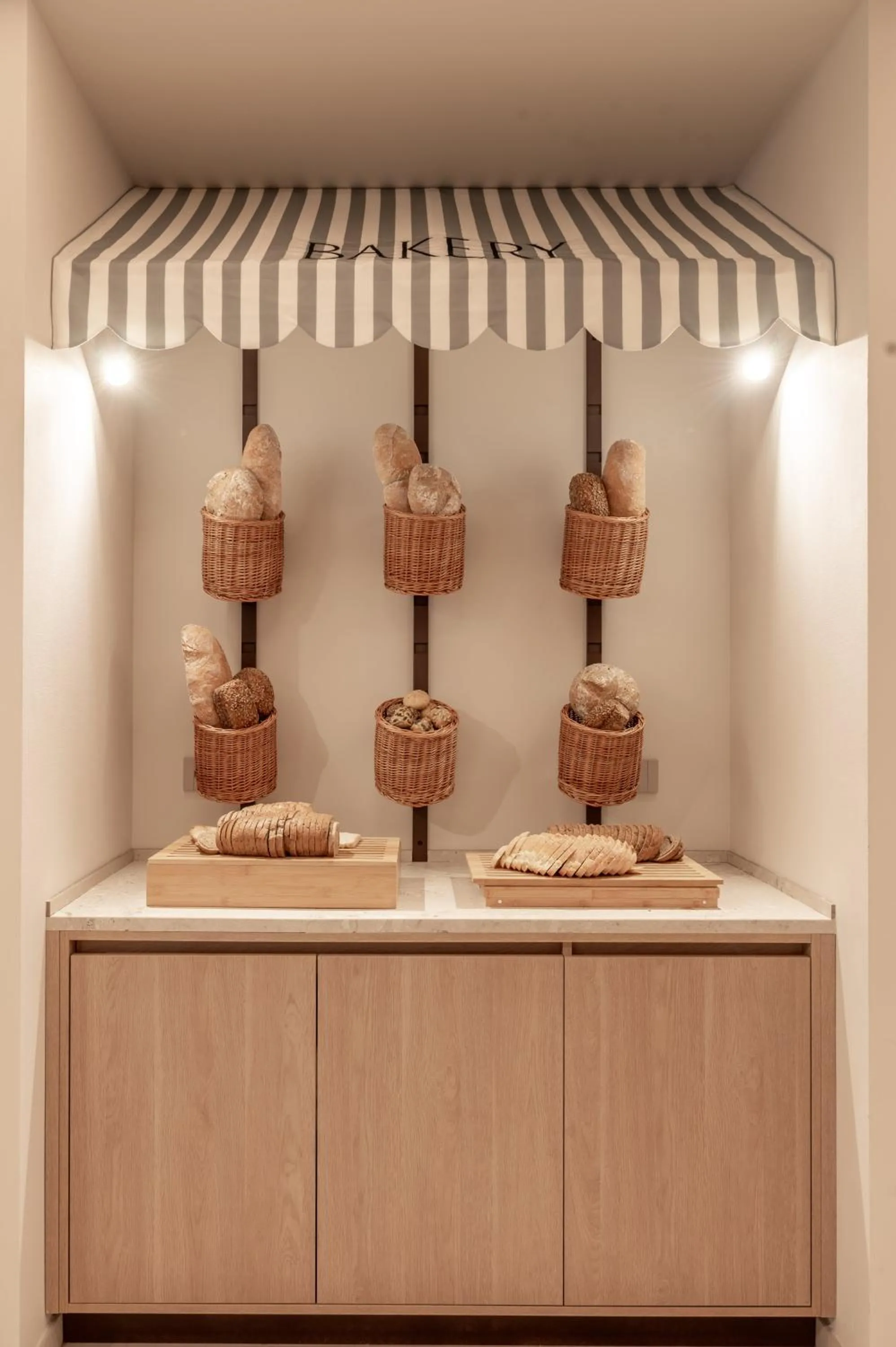 Restaurant/places to eat in Hotel Estense