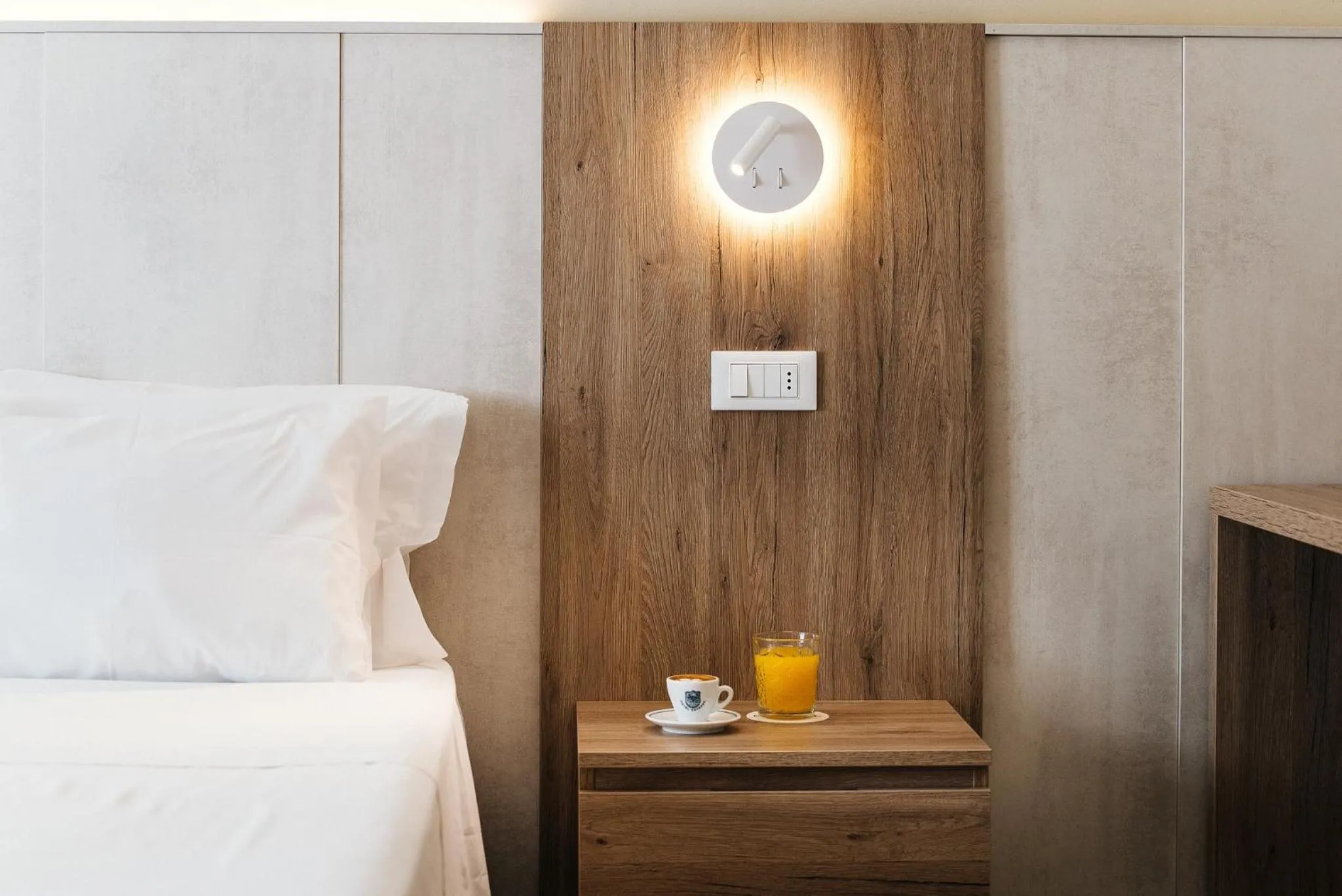 Other, Bed in Hotel Estense