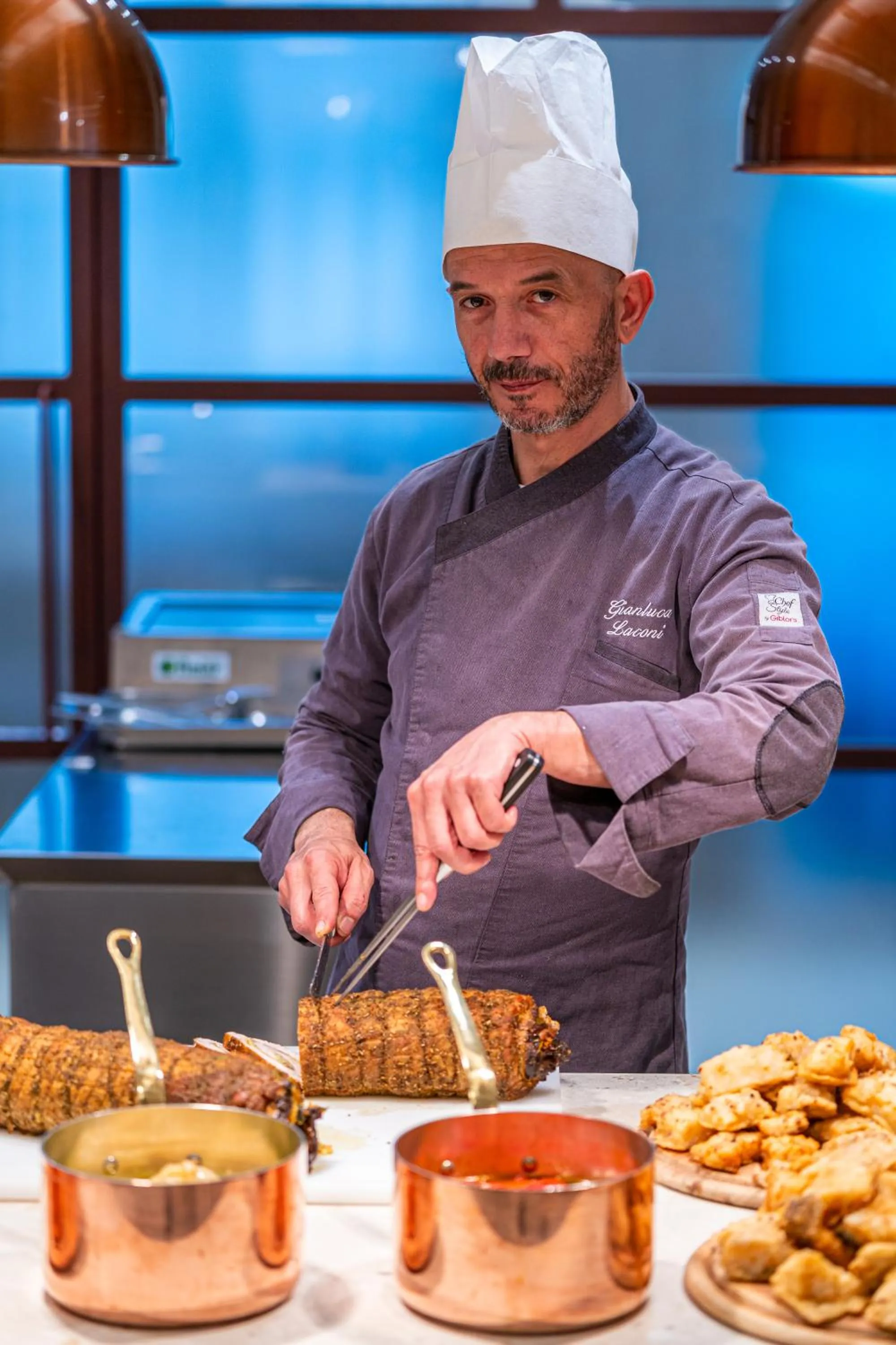 People in Hotel Estense