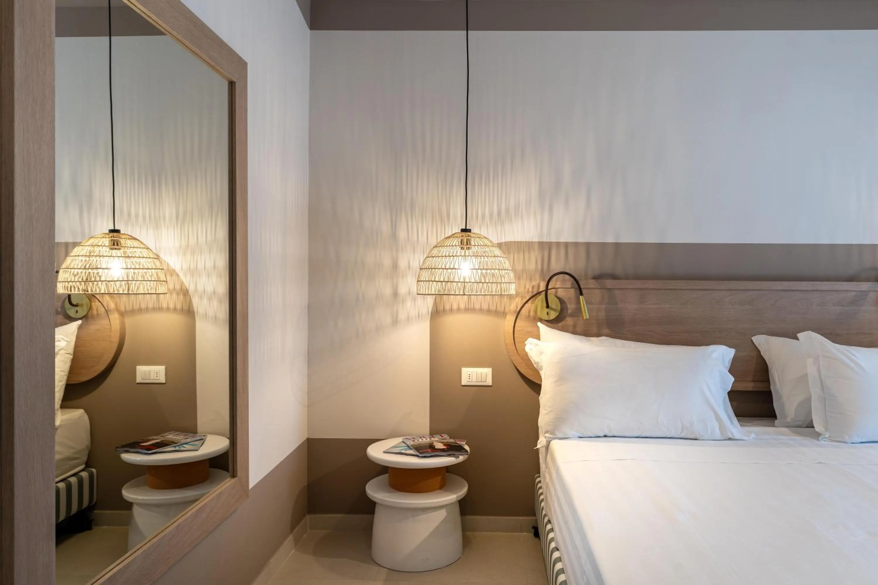 View (from property/room), Bed in Hotel Estense