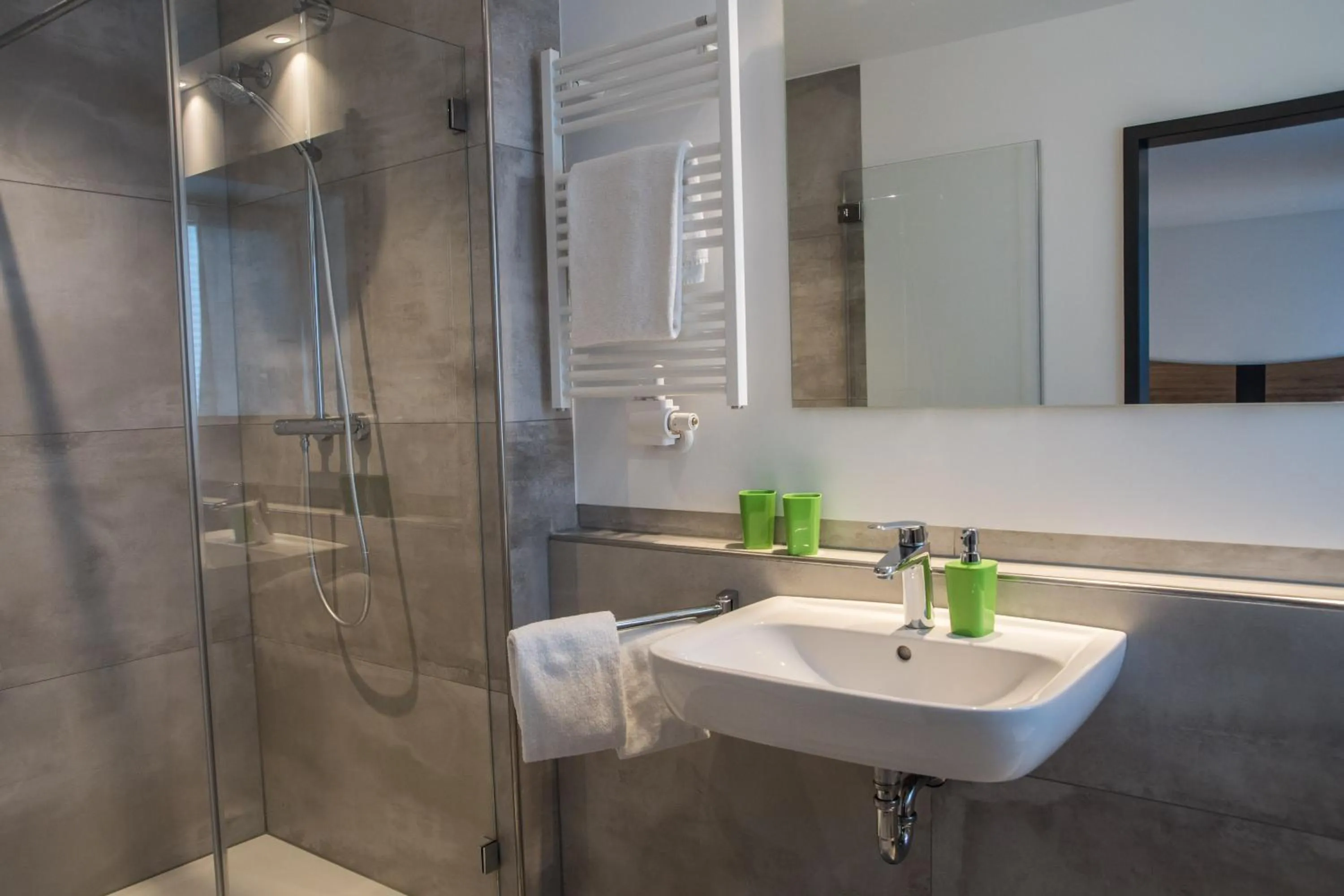 Shower in ParkHotel Fulda