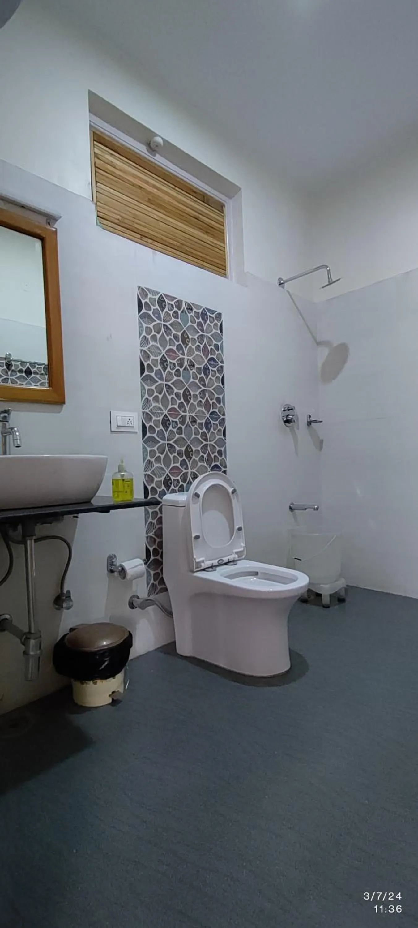 Tirthan Grand Riverside