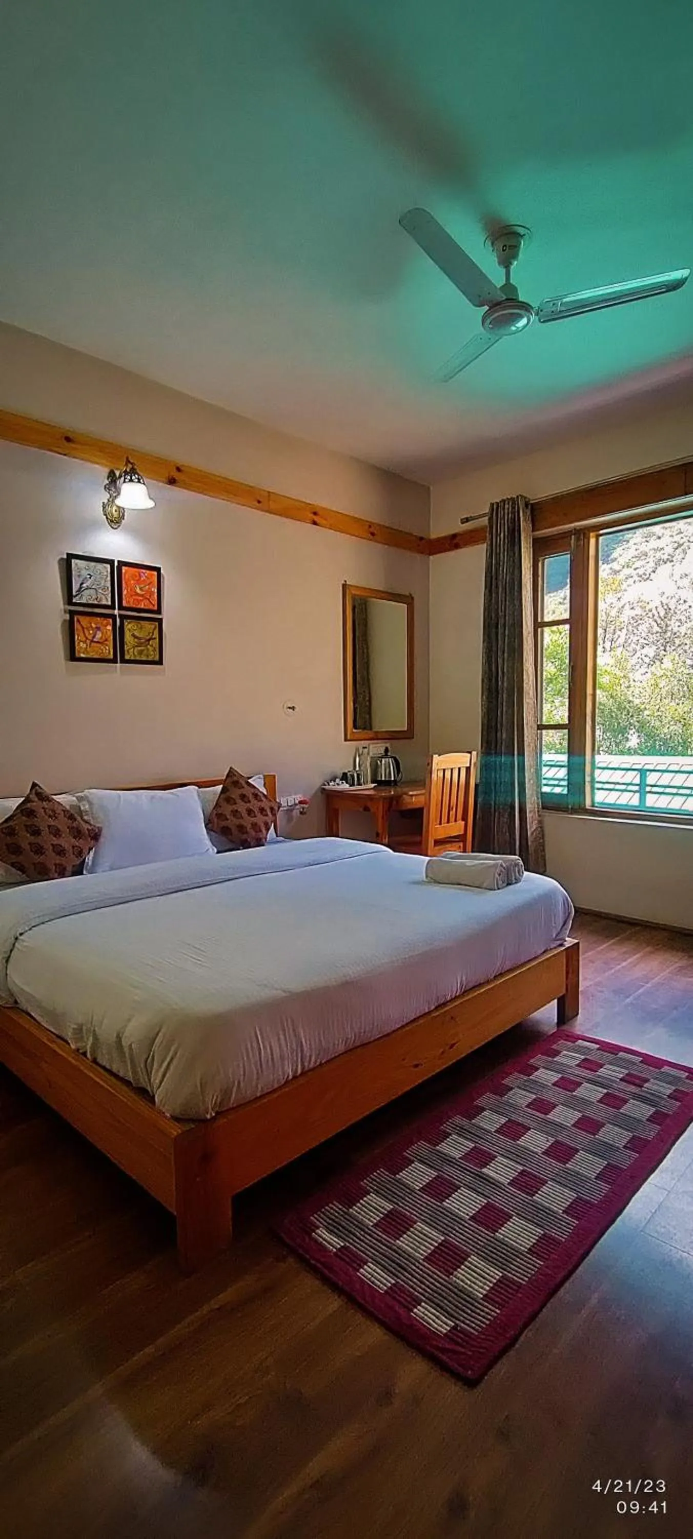 Bed in Tirthan Grand Riverside