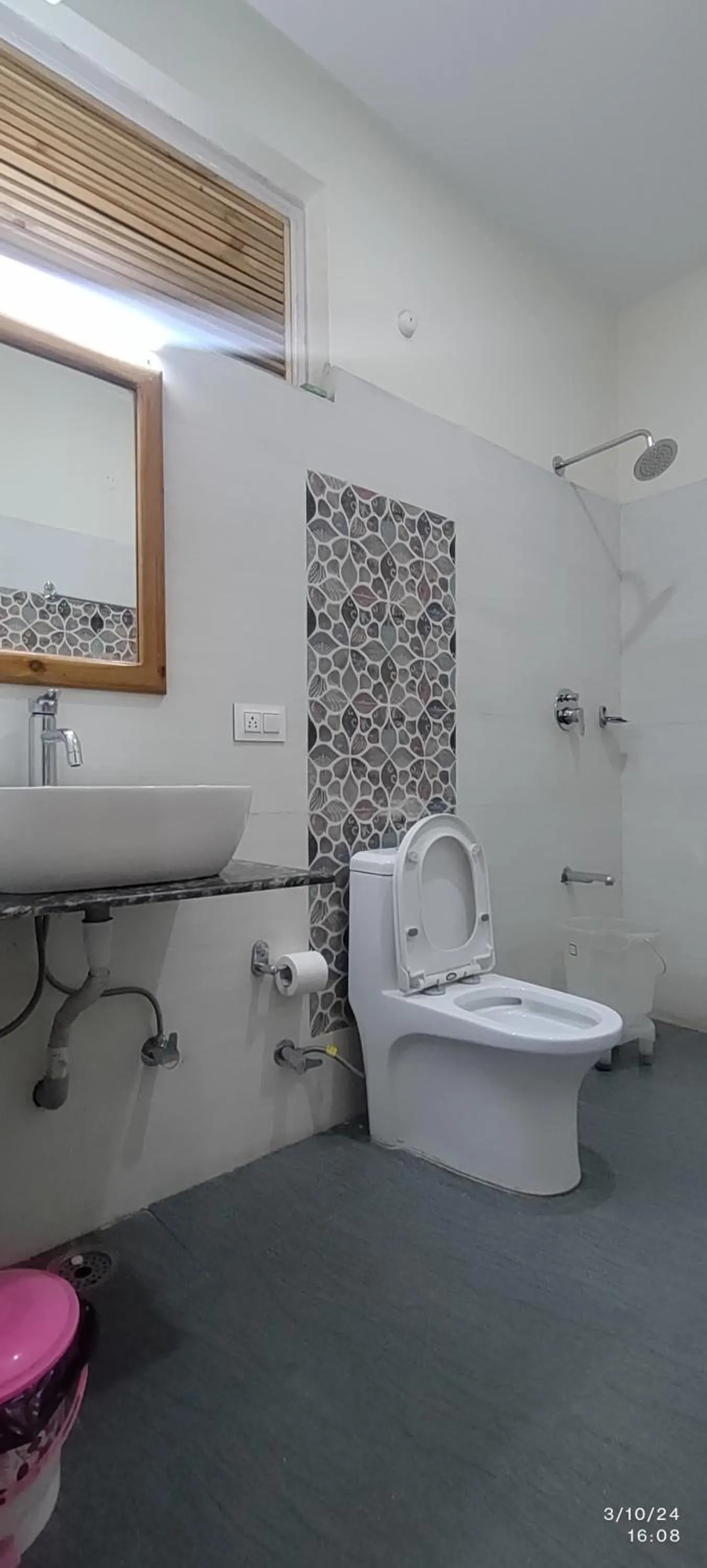 Tirthan Grand Riverside