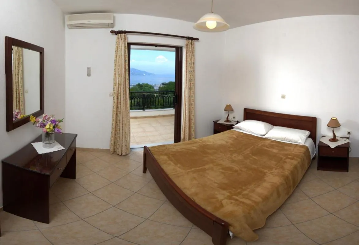 One-Bedroom Apartment with Sea View in Marialice