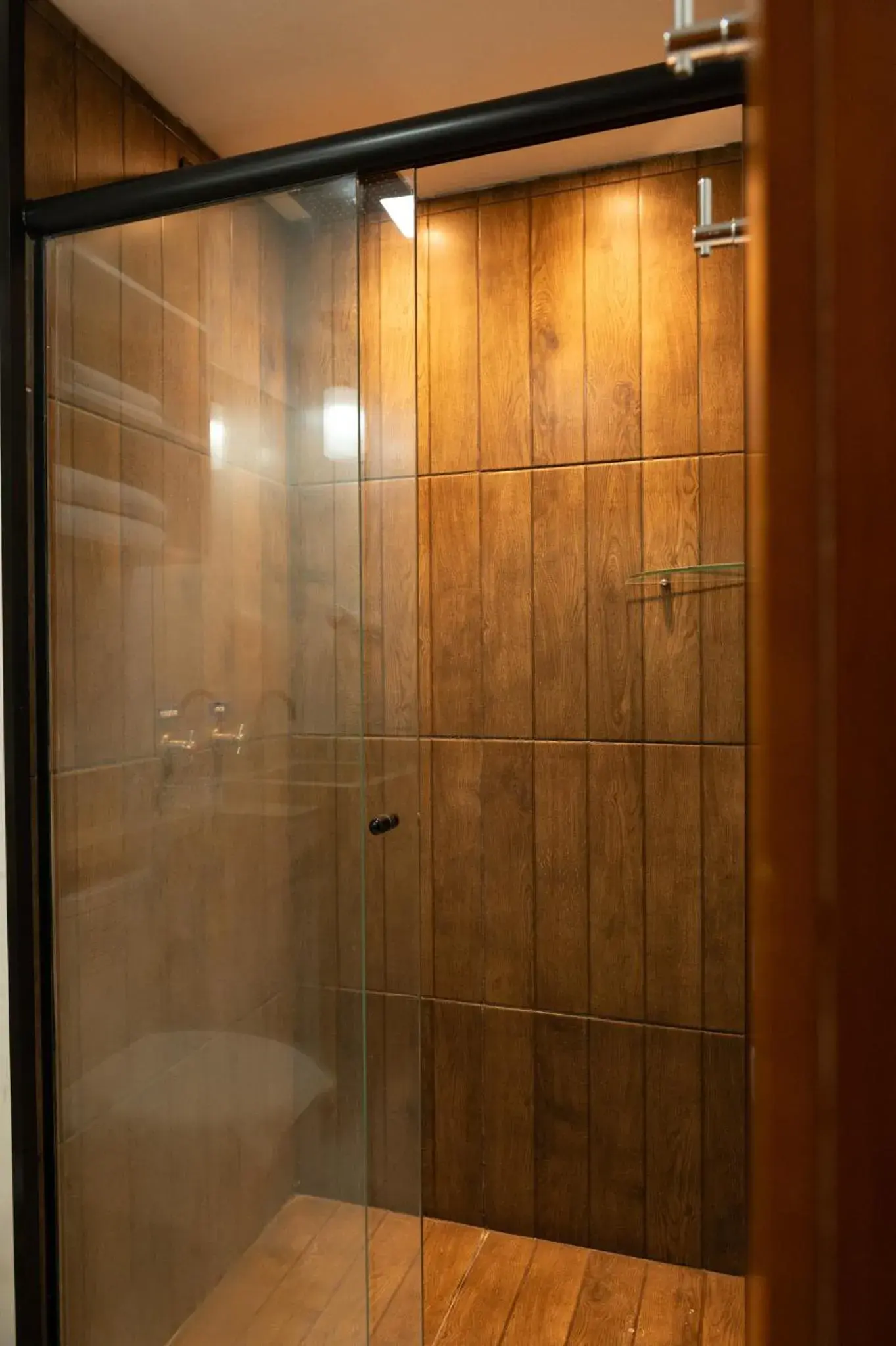 Deluxe Double or Twin Room with Balcony - single occupancy in Imperial Hotel Deluxe Double or Twin Room with Balcony - single occupancy in Imperial Hotel