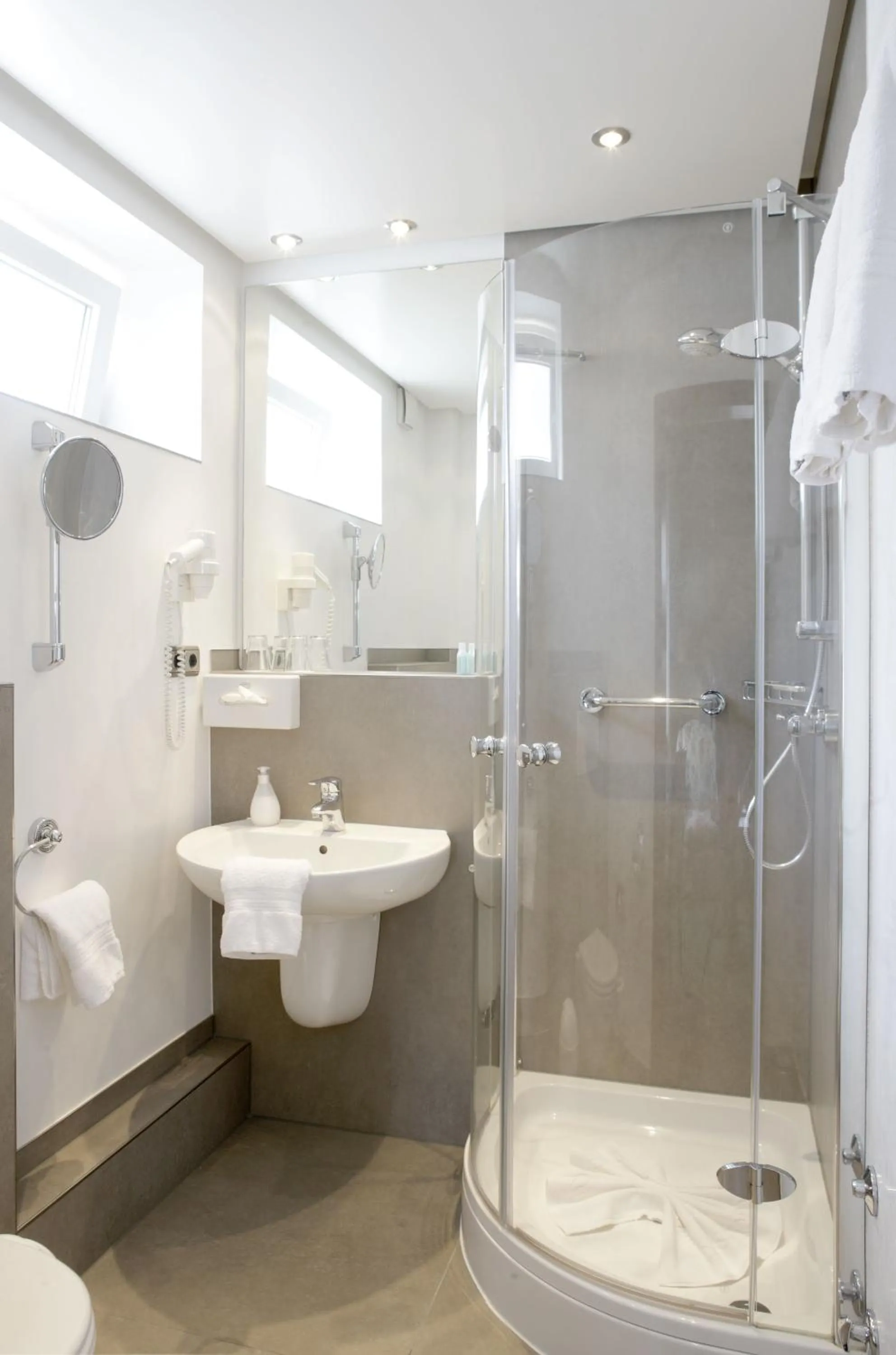 Bathroom in Hotel Kirchspiels Gasthaus