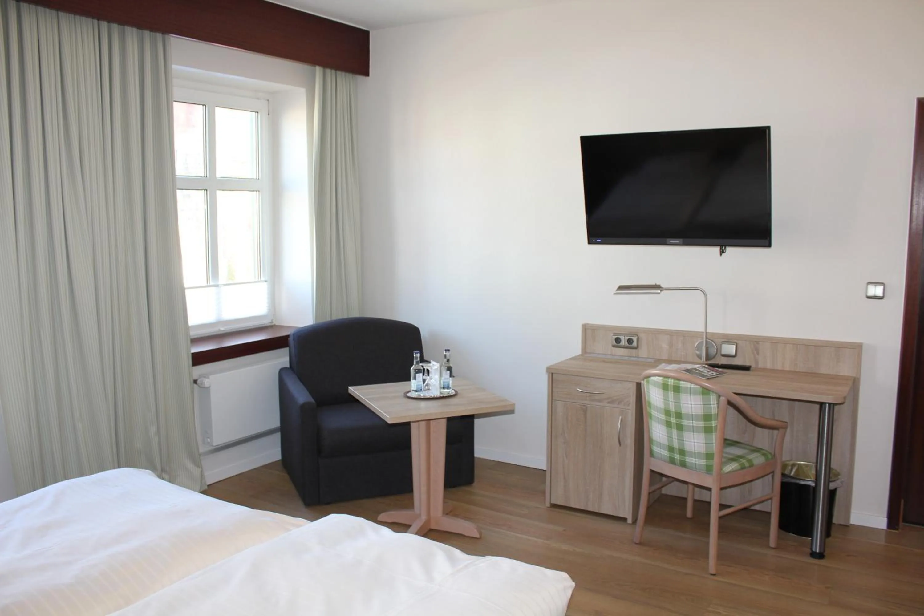 Bed in Hotel Kirchspiels Gasthaus