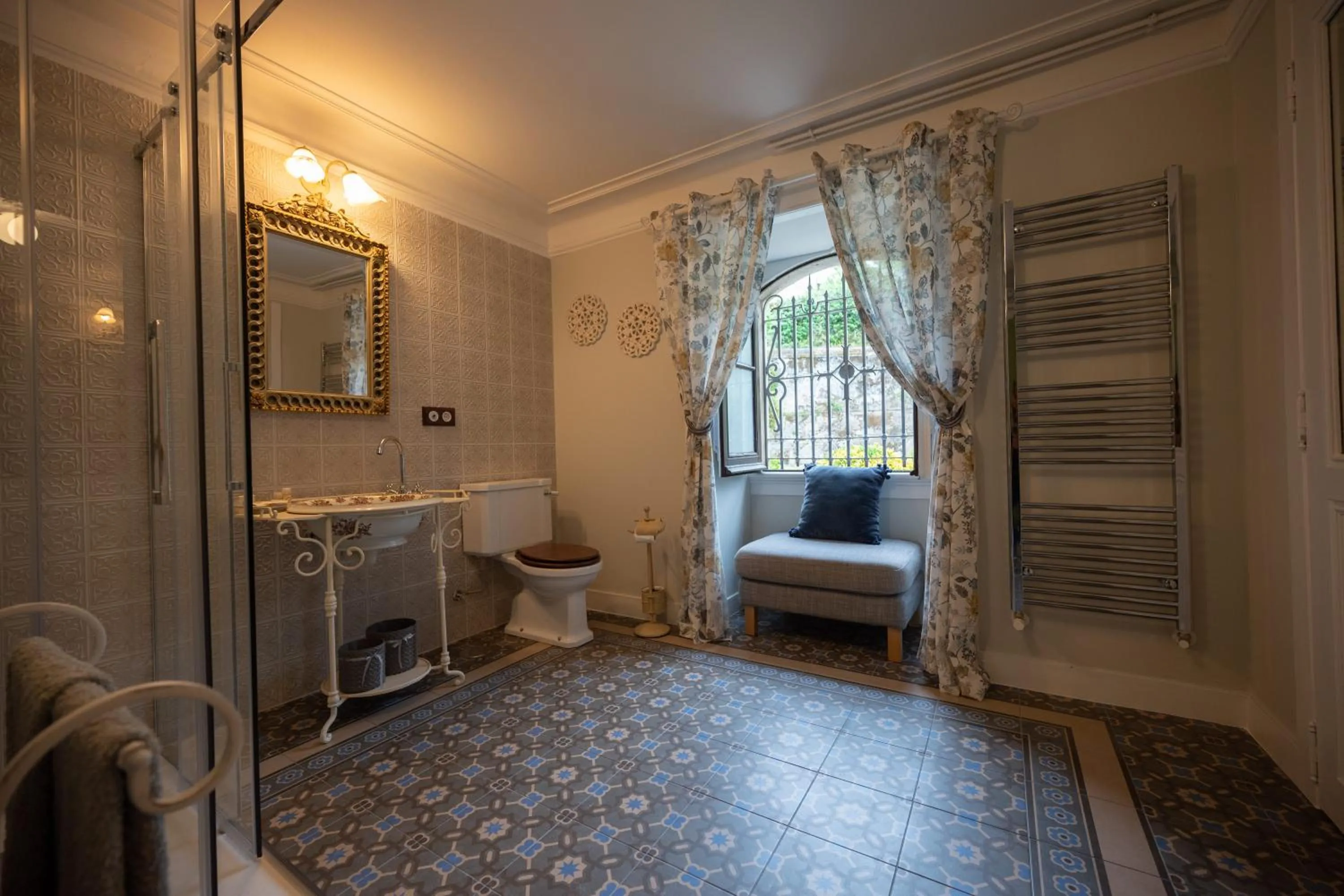 Standard Double Room with Two Double Beds in Palacete Villa Idalina