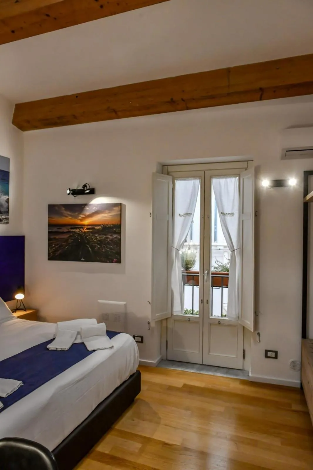 Balcony/Terrace, Bed in Ballarooms B&B Palermo Centro