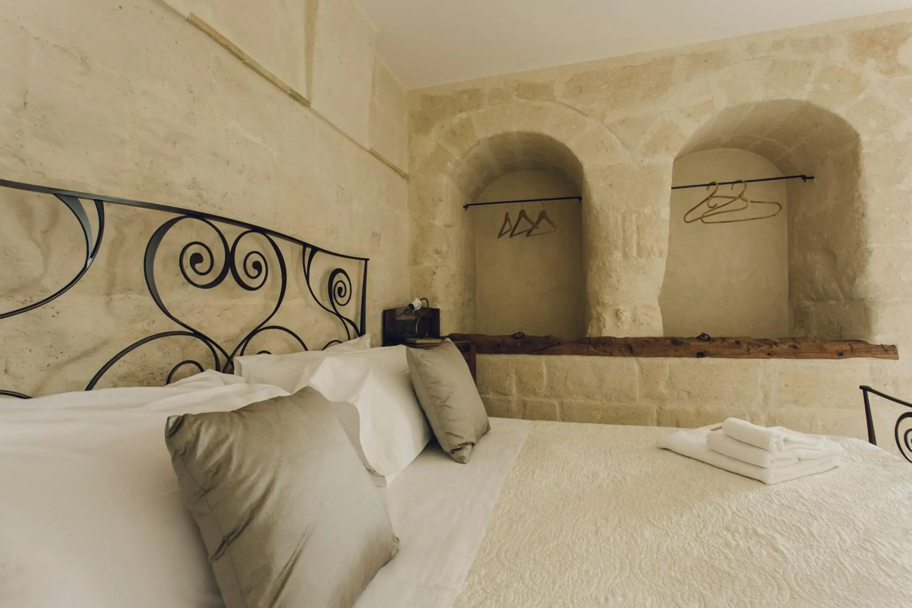 Comfort Triple Room - single occupancy in Casastella Comfort Triple Room - single occupancy in Casastella