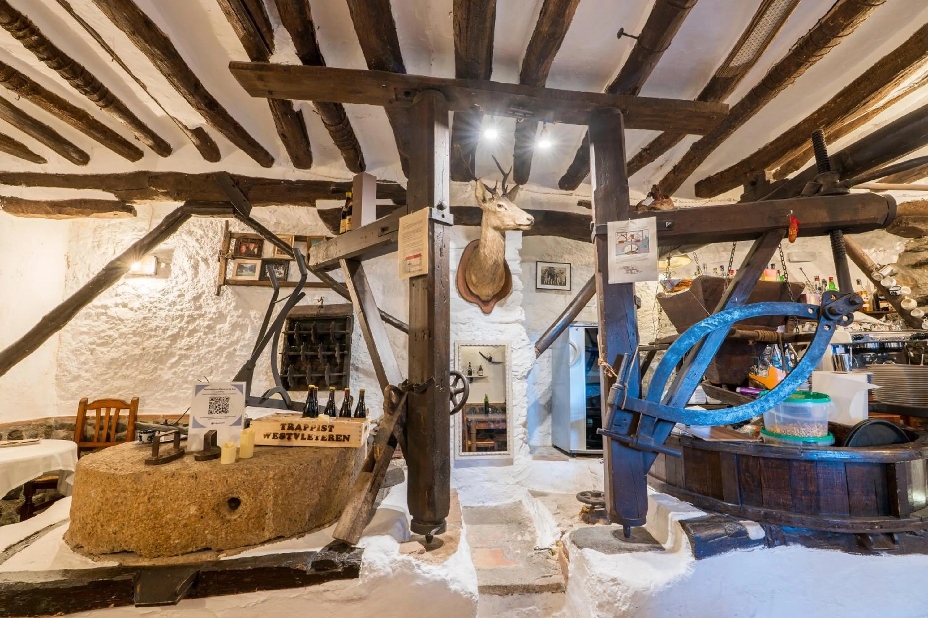 Restaurant/places to eat in Hotel Rural Alqueria de los lentos