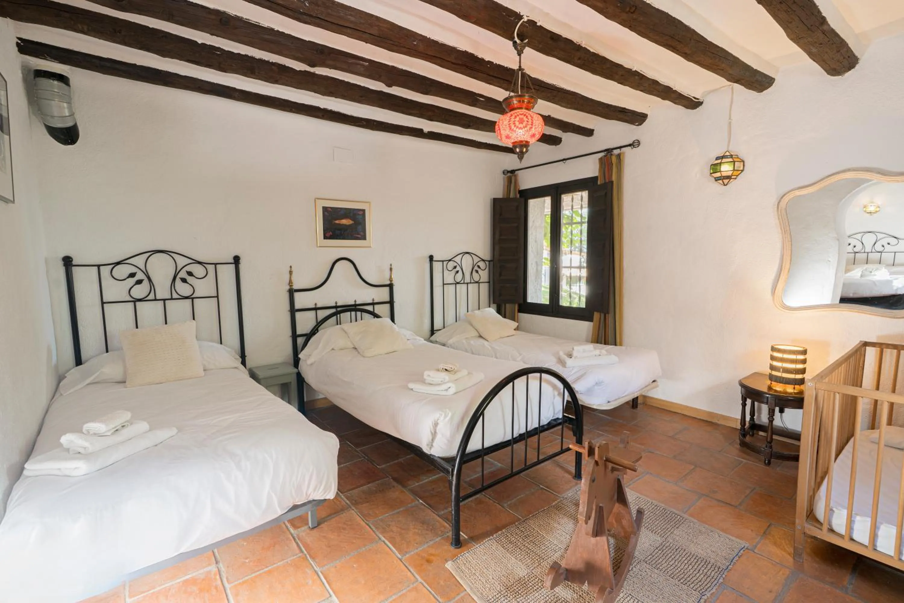 Bed in Hotel Rural Alqueria de los lentos