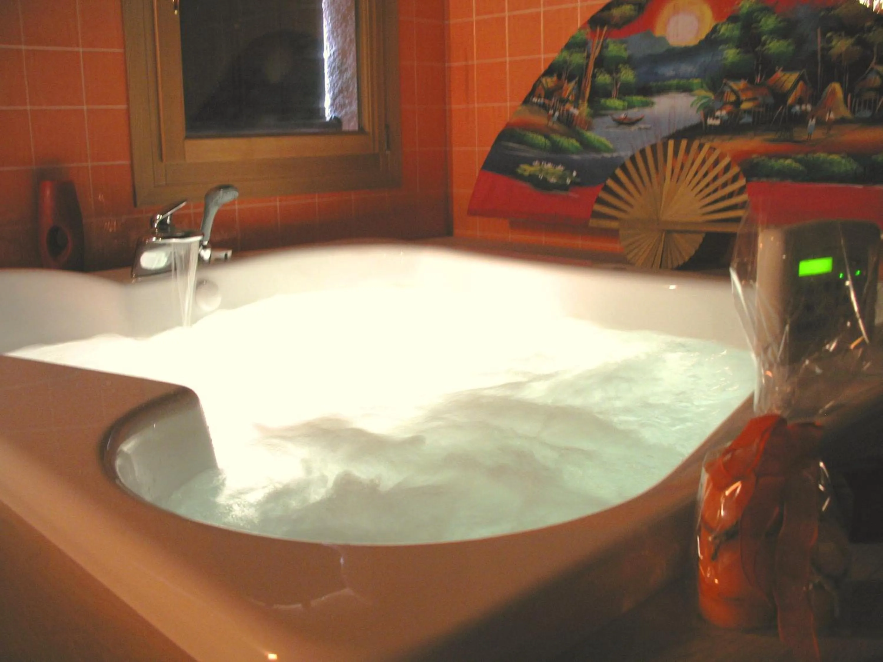 Hot Tub in La Casa Vecchia