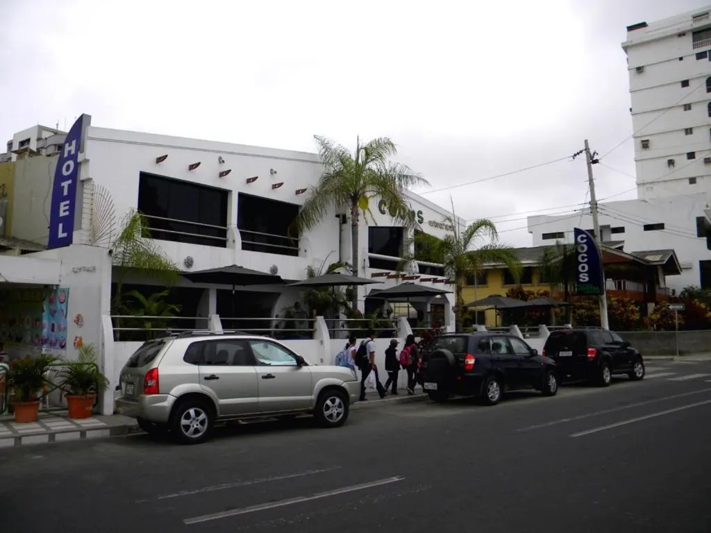 Facade/entrance in Hotel Cocos