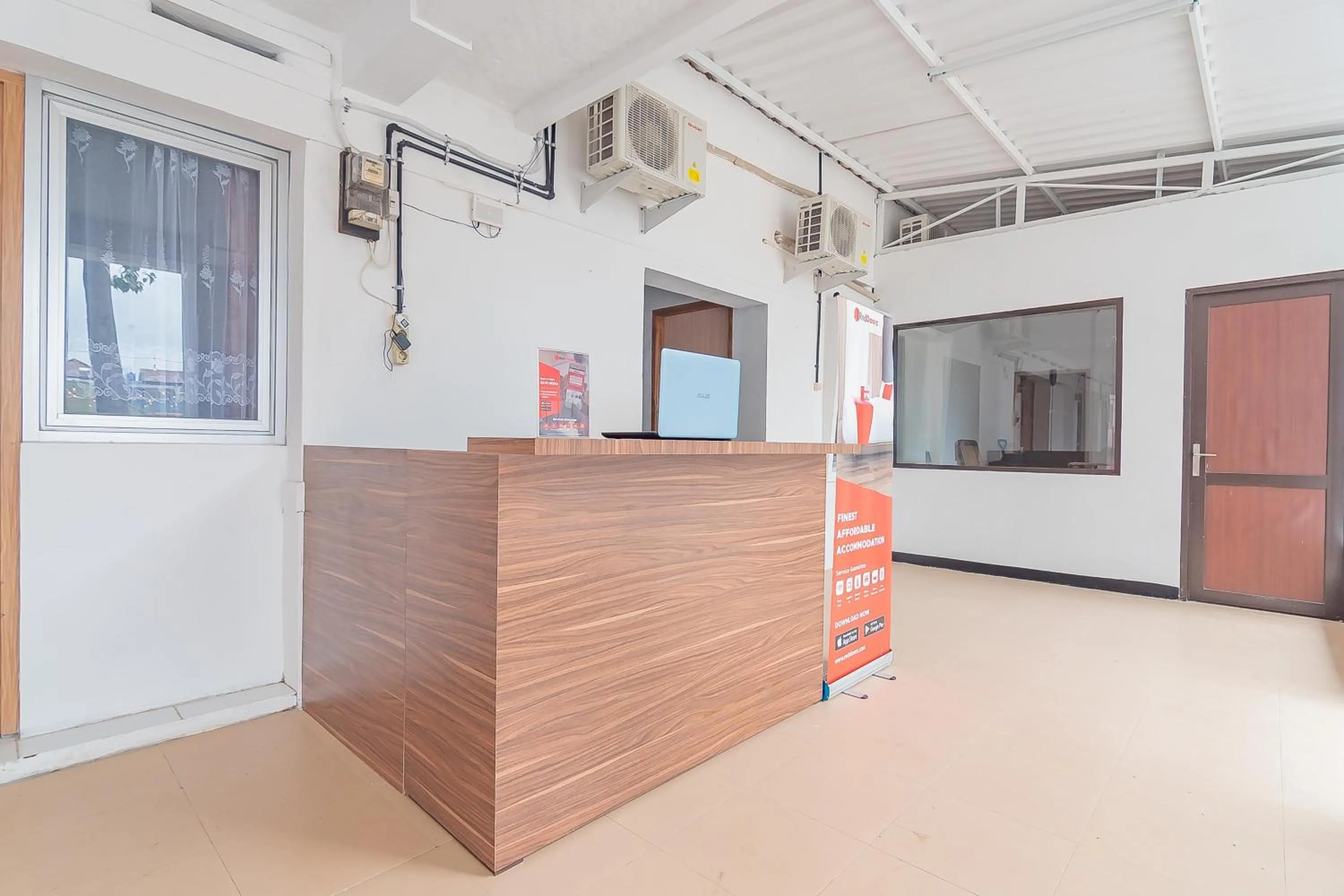 Lobby or reception in RedDoorz near Alun-Alun Garut