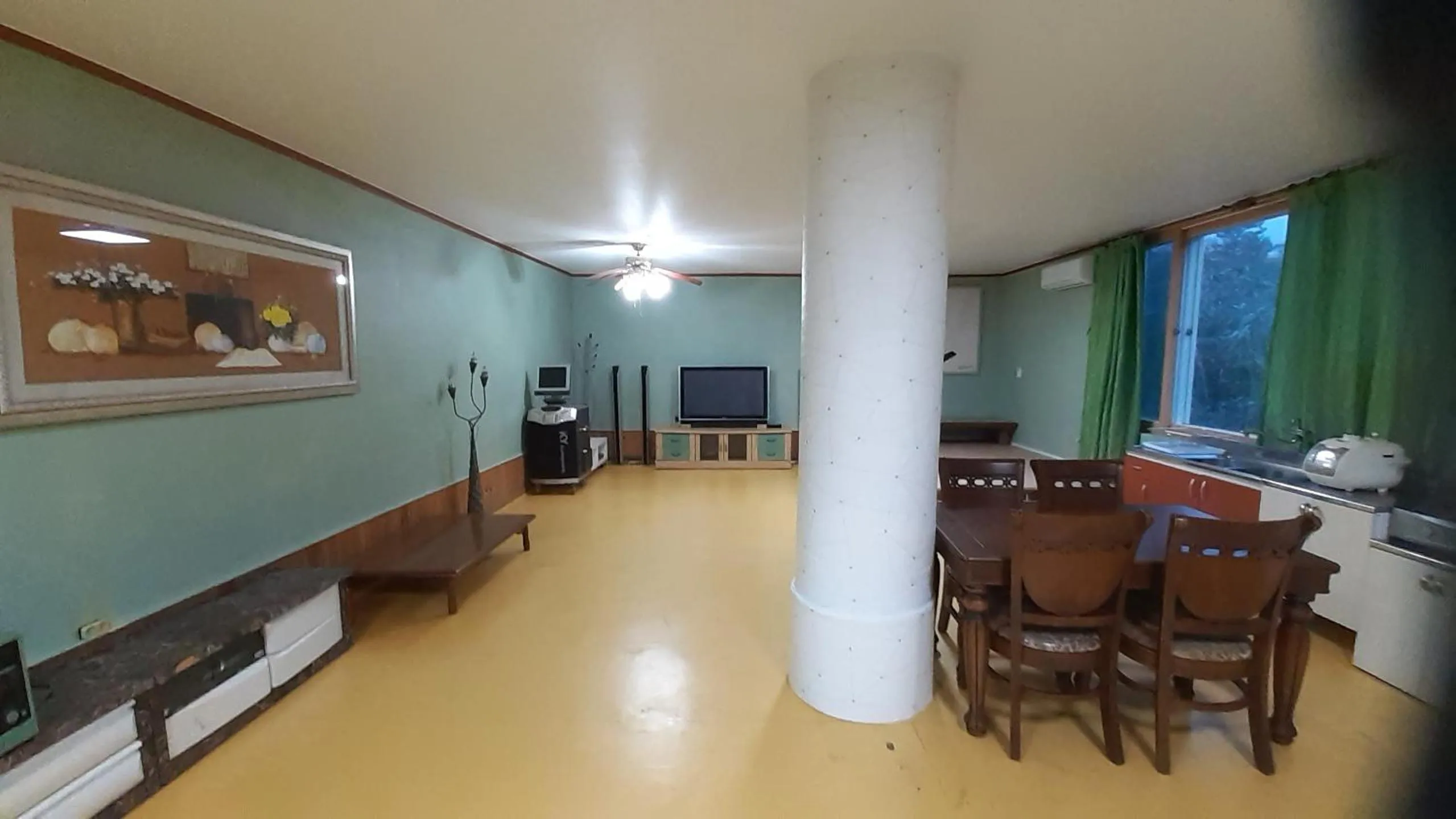 Living room in Dasanbang Pension